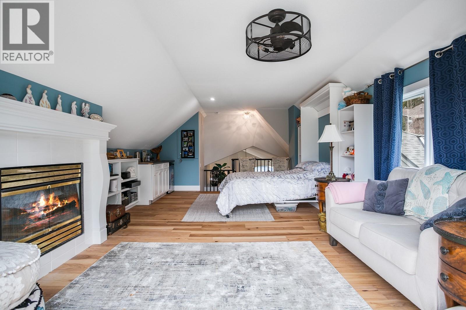 4172 Gallaghers Grove, Kelowna