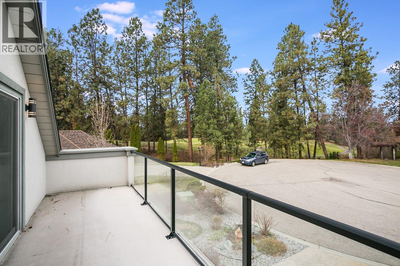 4172 Gallaghers Grove, Kelowna