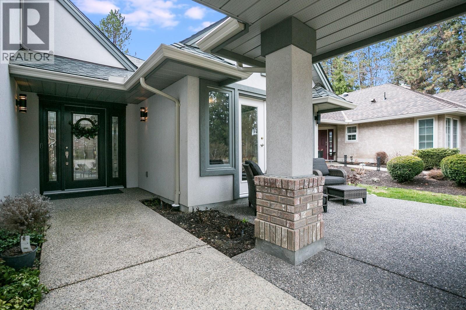4172 Gallaghers Grove, Kelowna