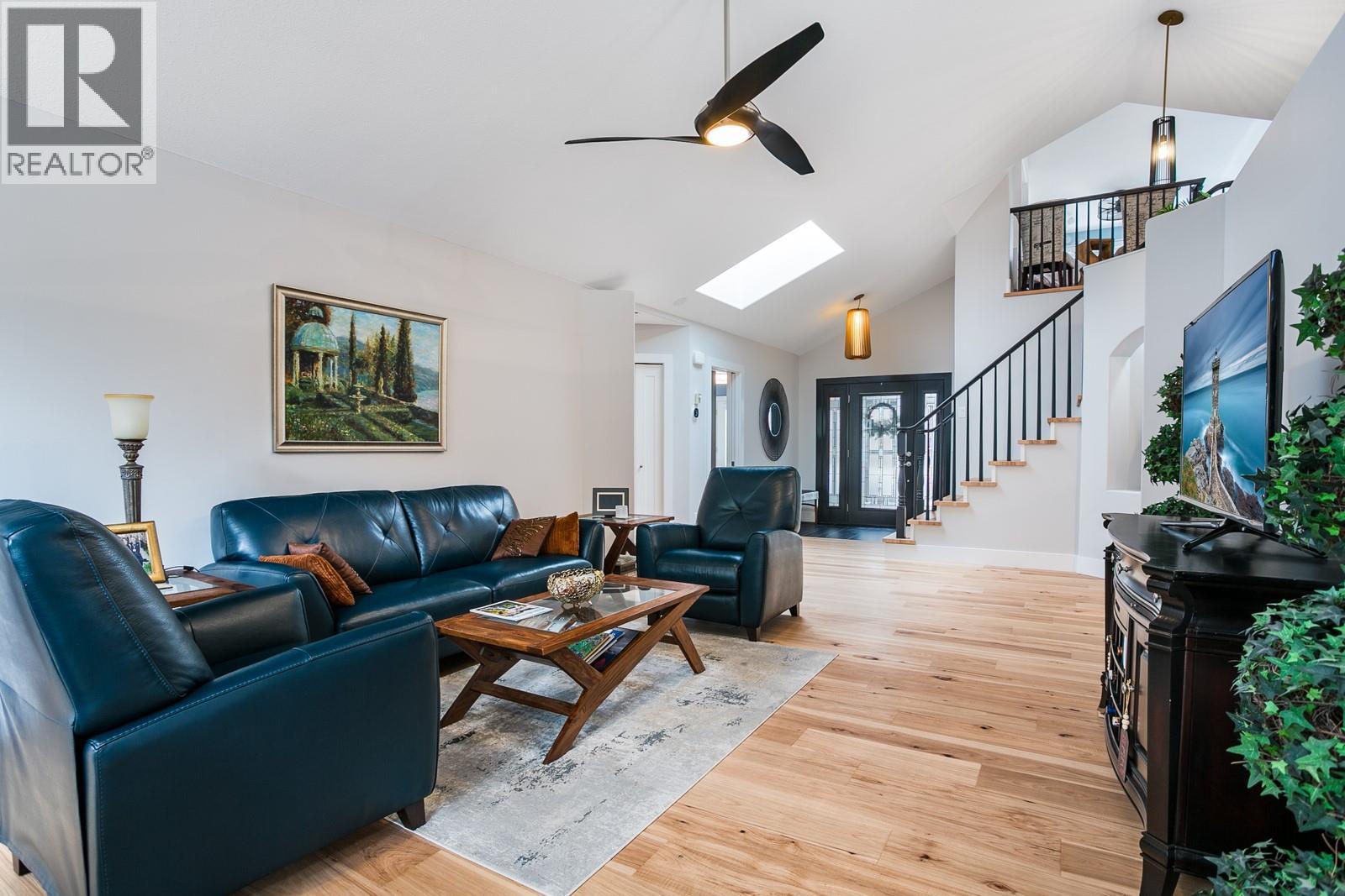 4172 Gallaghers Grove, Kelowna