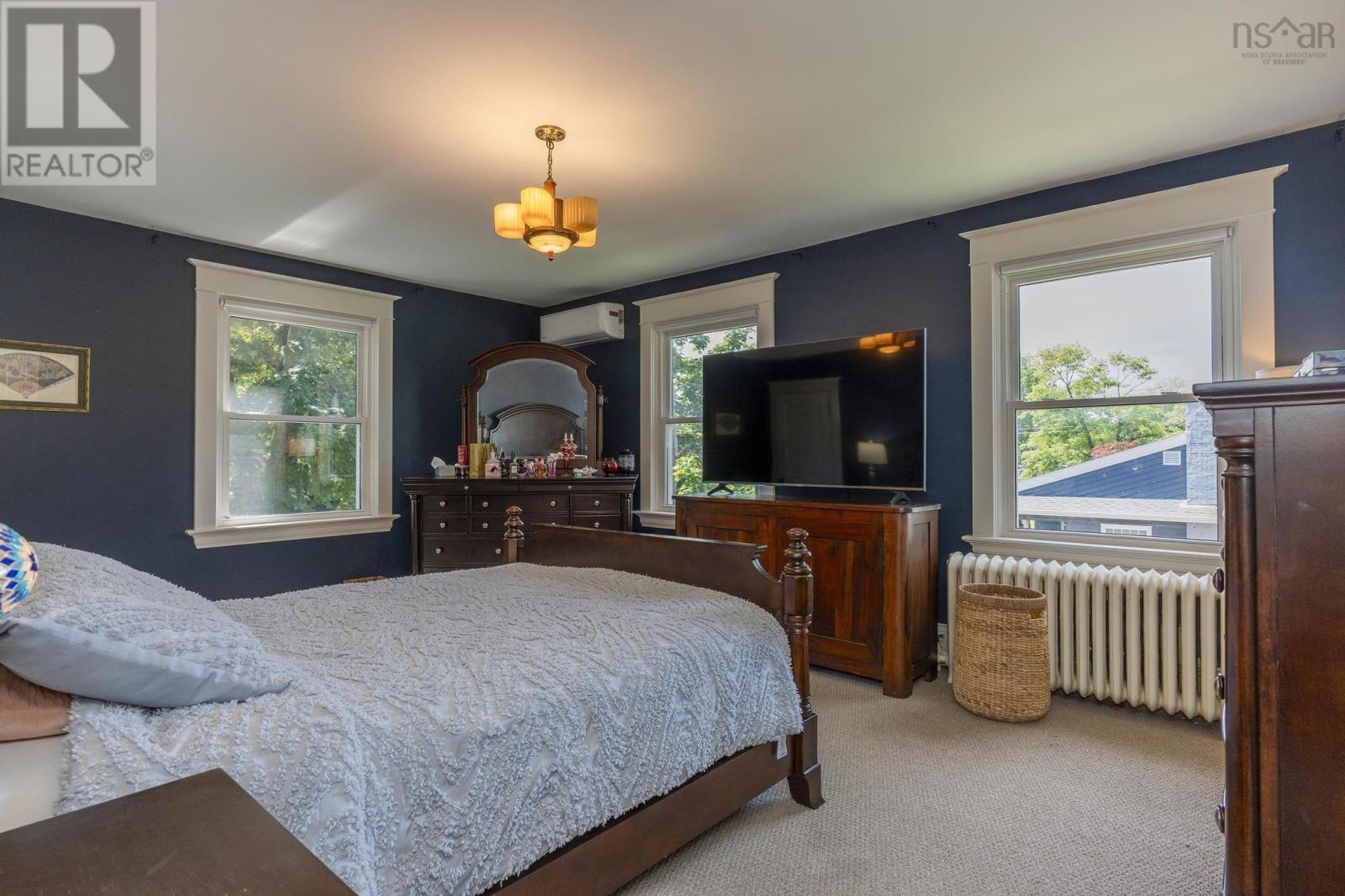 Property 31 of 51 of 57 Alexandra Avenue