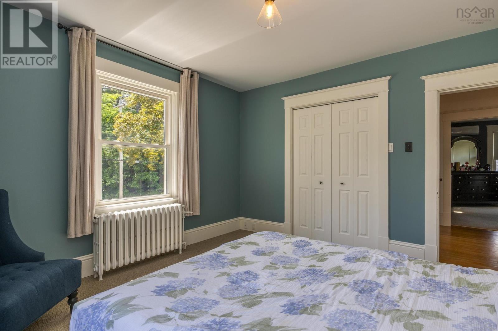 Property 33 of 51 of 57 Alexandra Avenue