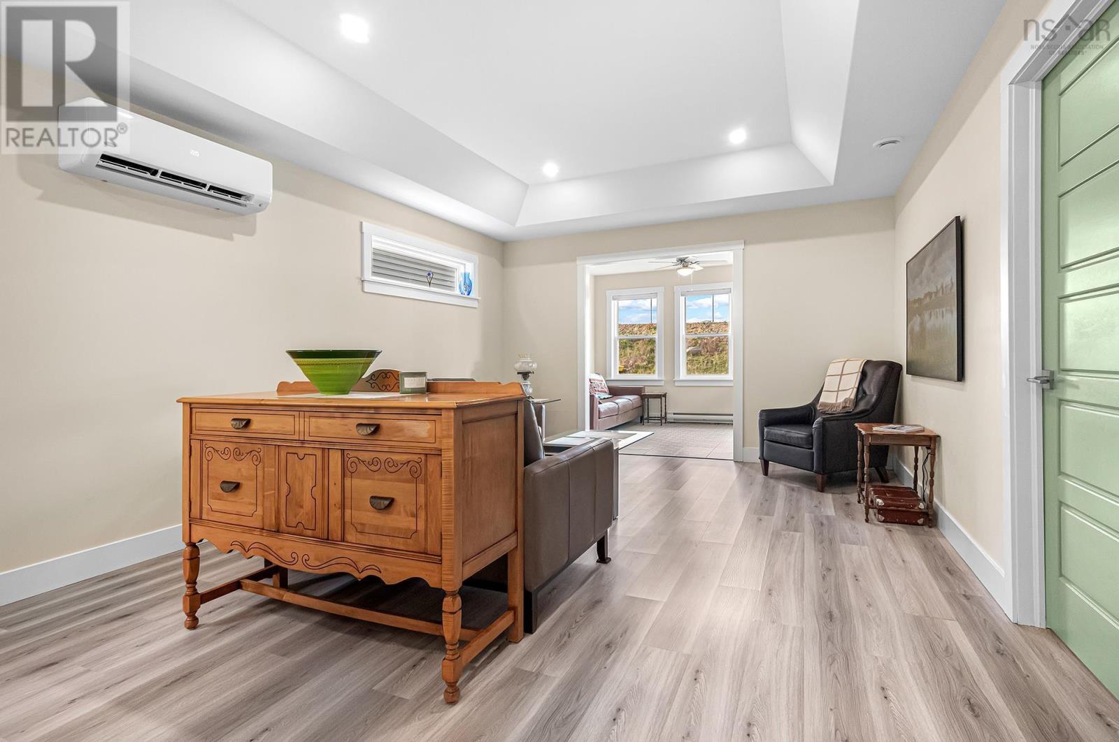 Property 26 of 39 of 30 Elizabeth Avenue