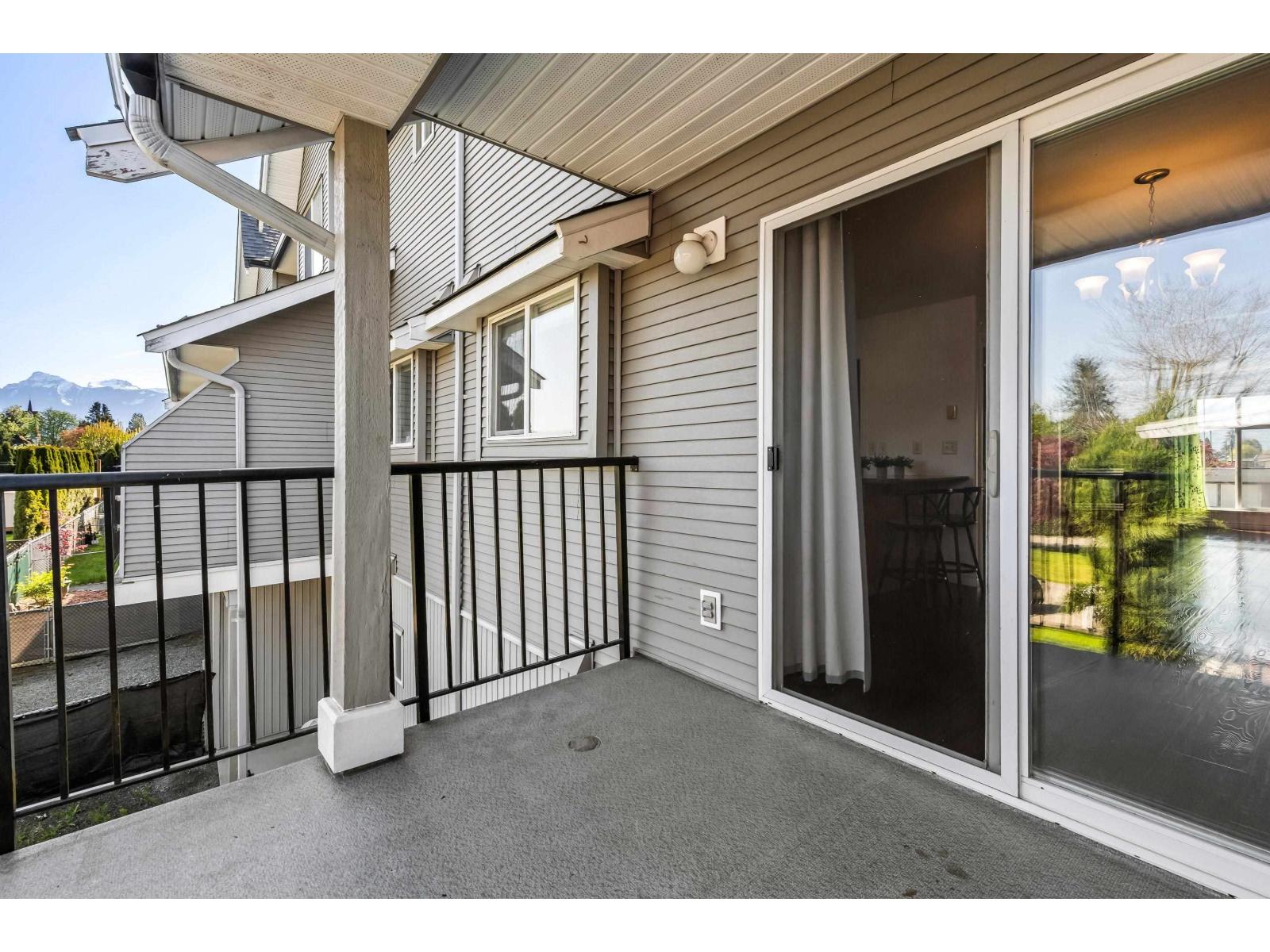 74 8881 WALTERS STREET, Chilliwack Proper South, Chilliwack