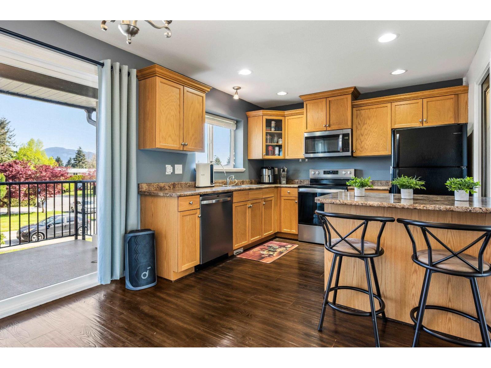 74 8881 WALTERS STREET, Chilliwack Proper South, Chilliwack