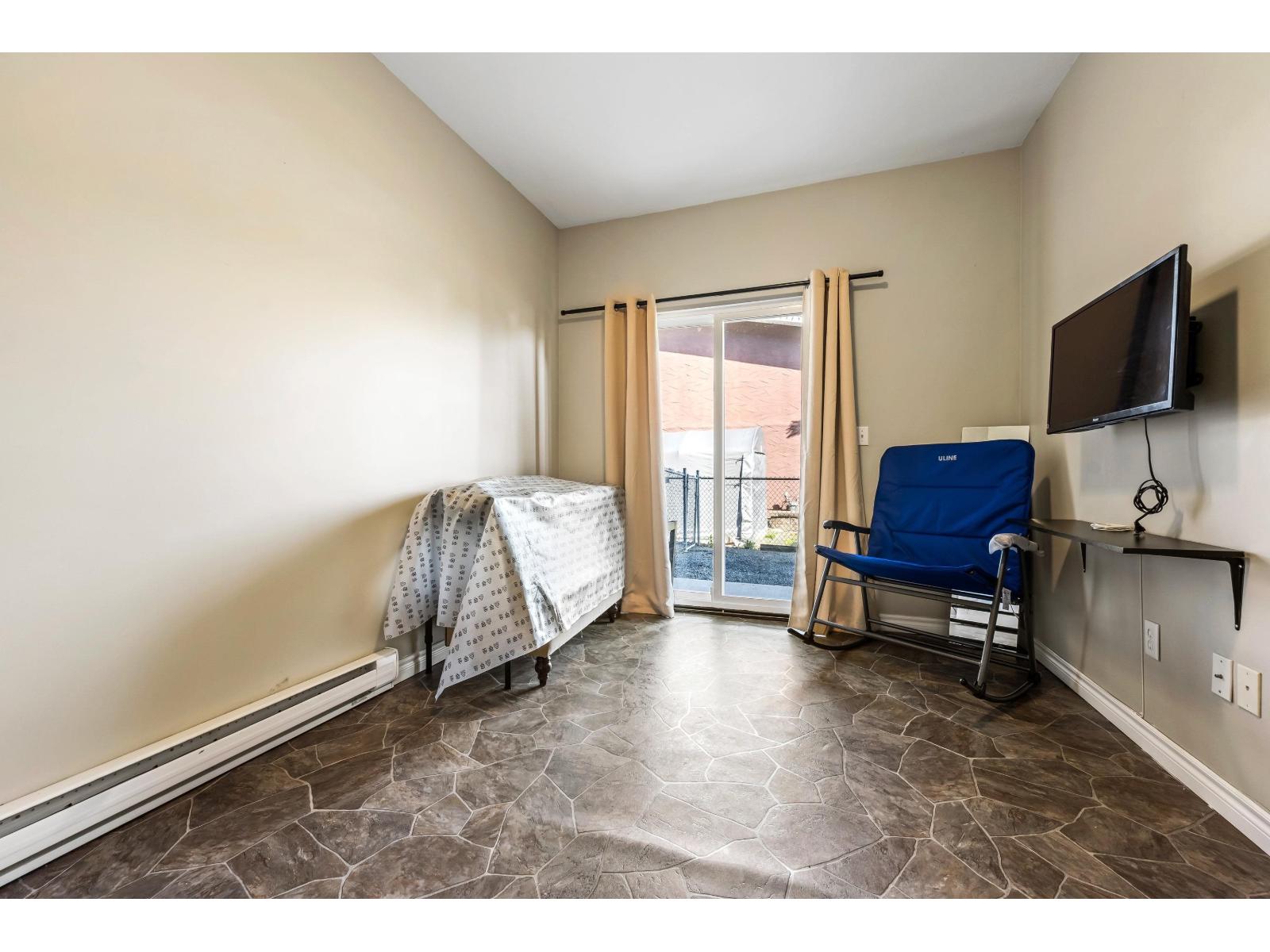 74 8881 WALTERS STREET, Chilliwack Proper South, Chilliwack