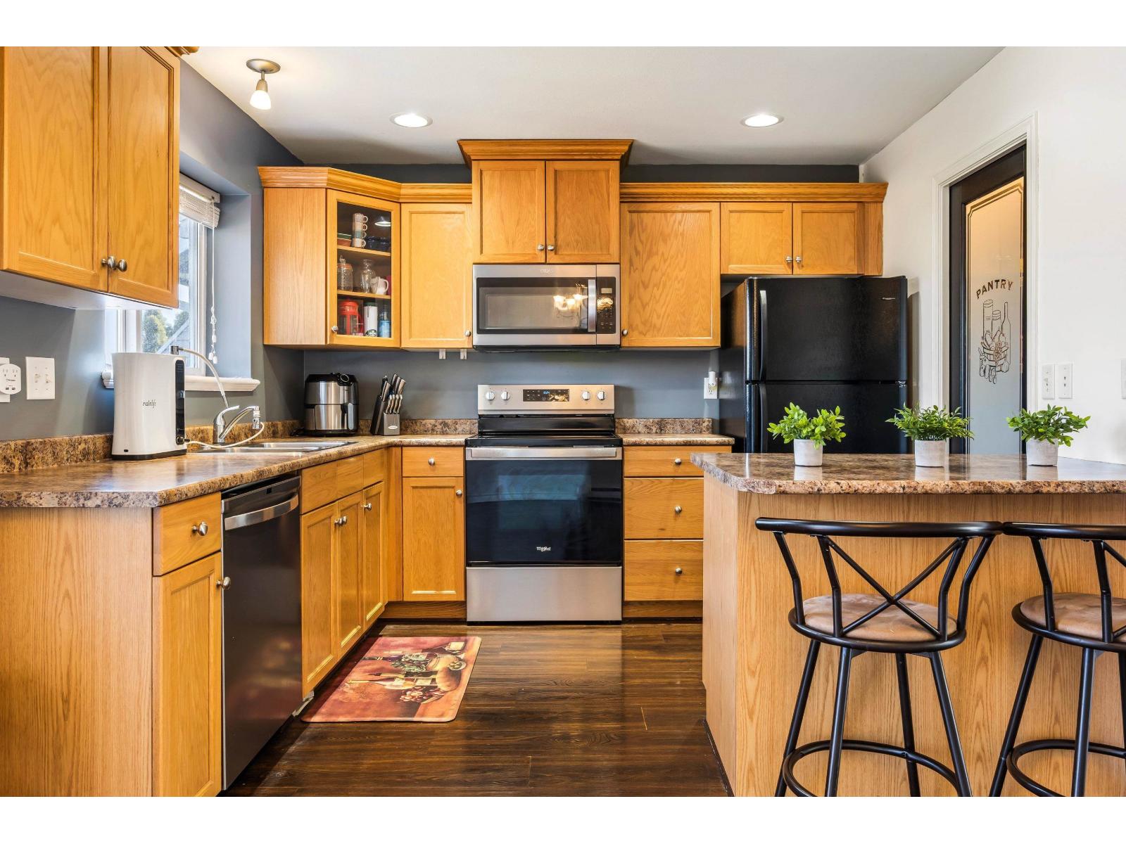 74 8881 WALTERS STREET, Chilliwack Proper South, Chilliwack