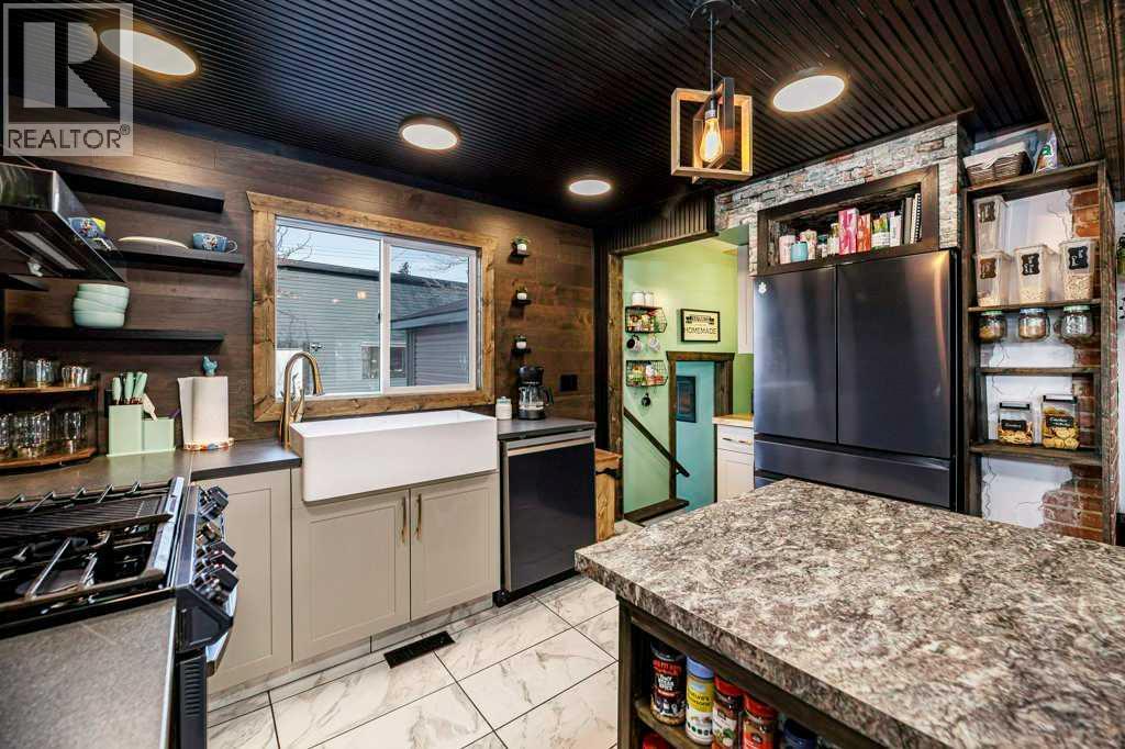 4836 49 Street, Innisfail