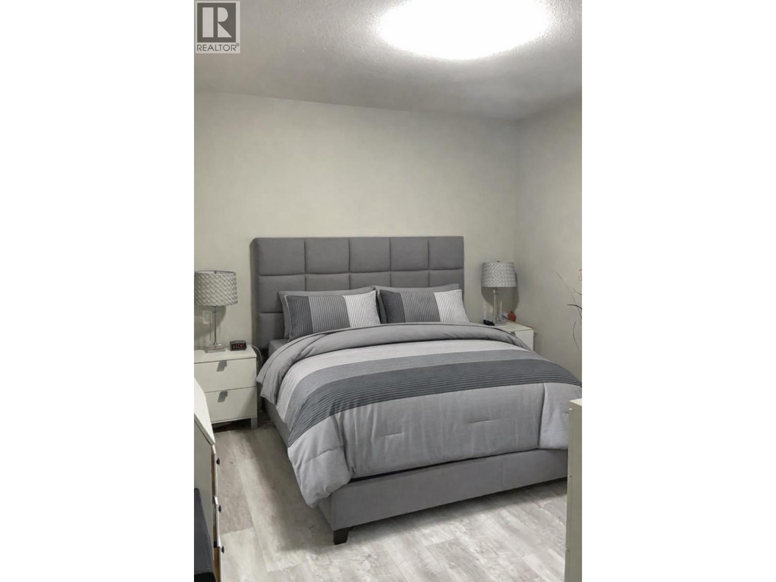 3445 Jackson Avenue, Armstrong