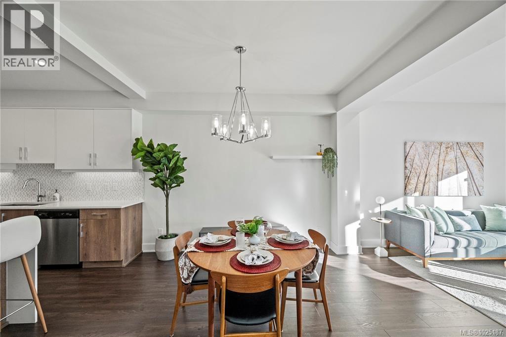  1252 Solstice Crescent, Langford