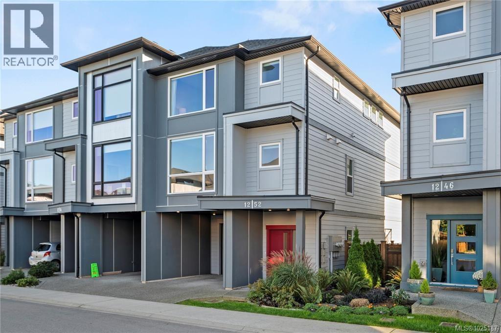  1252 Solstice Crescent, Langford