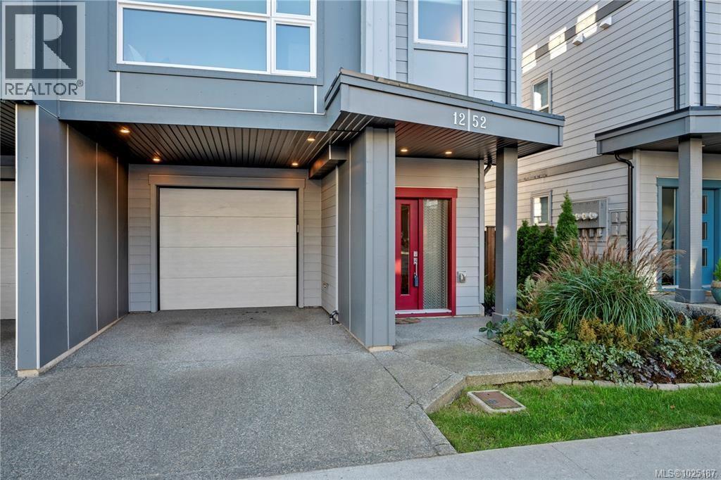  1252 Solstice Crescent, Langford