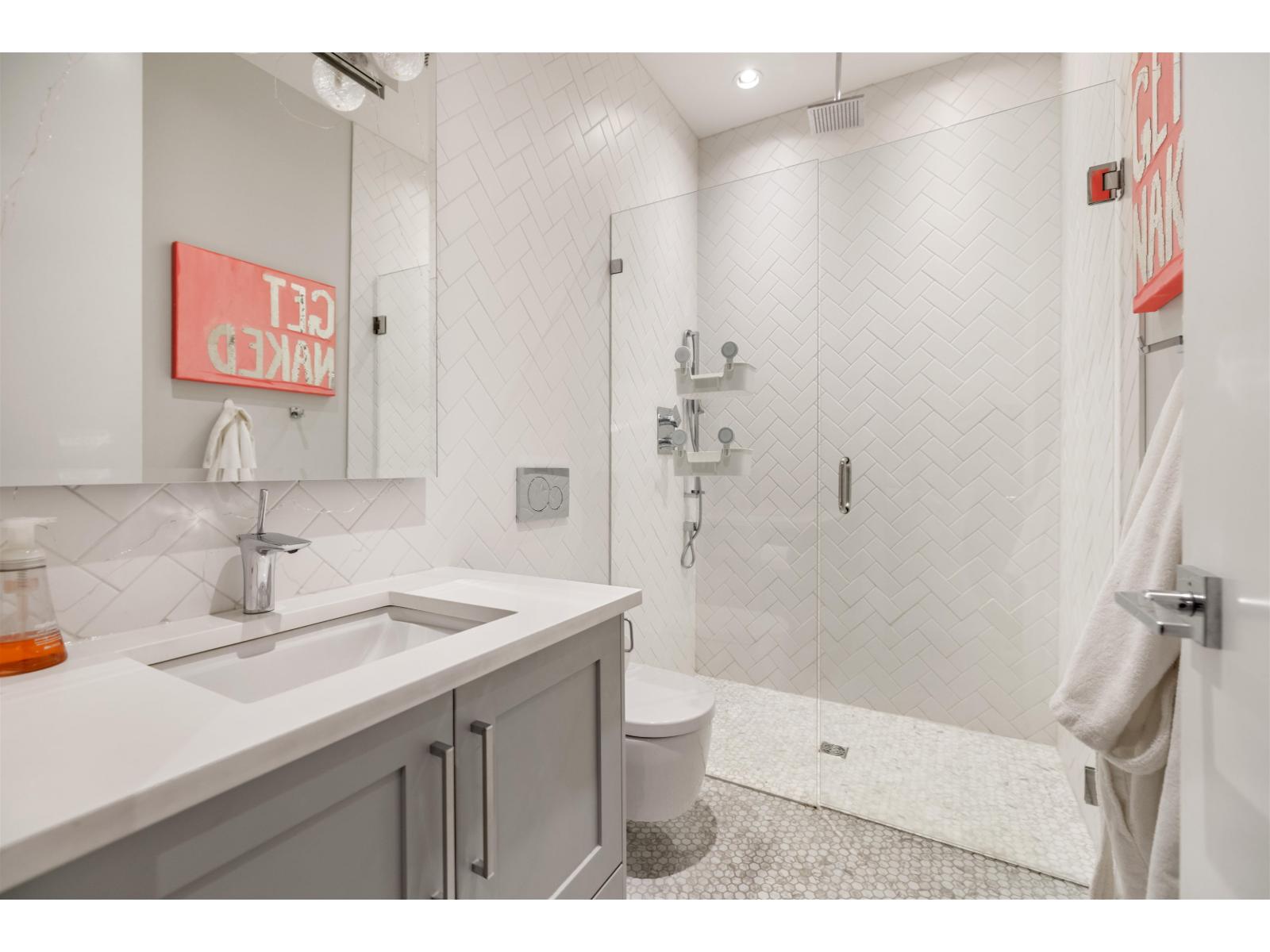 3745 208 STREET, Langley