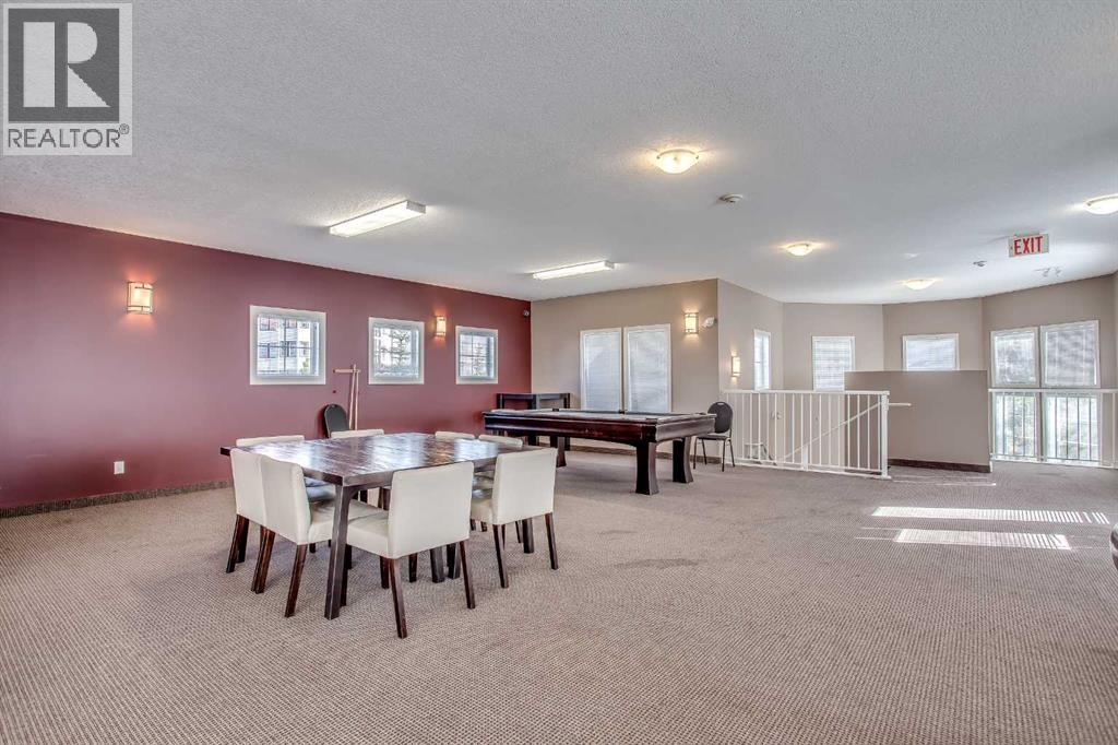 Single Family House for Sale in   Royal Oak Plaza NW Royal Oak Calgary 