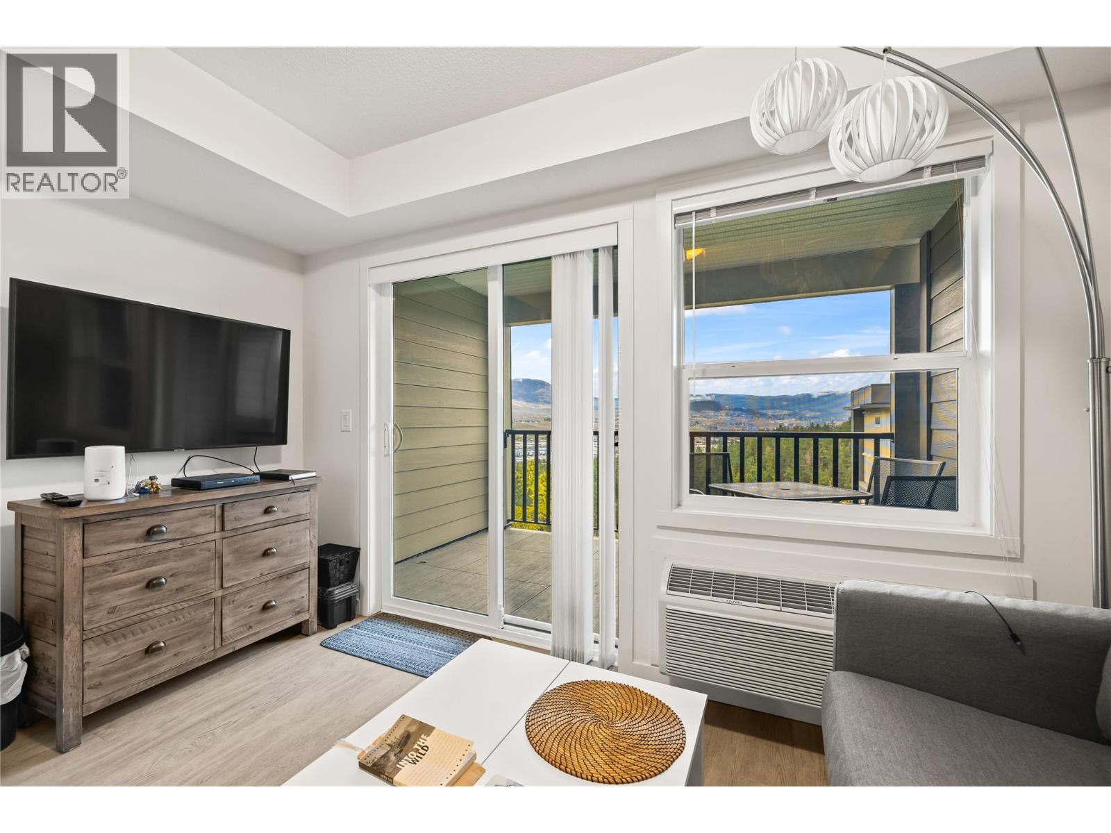 119 695 Academy Way, Kelowna