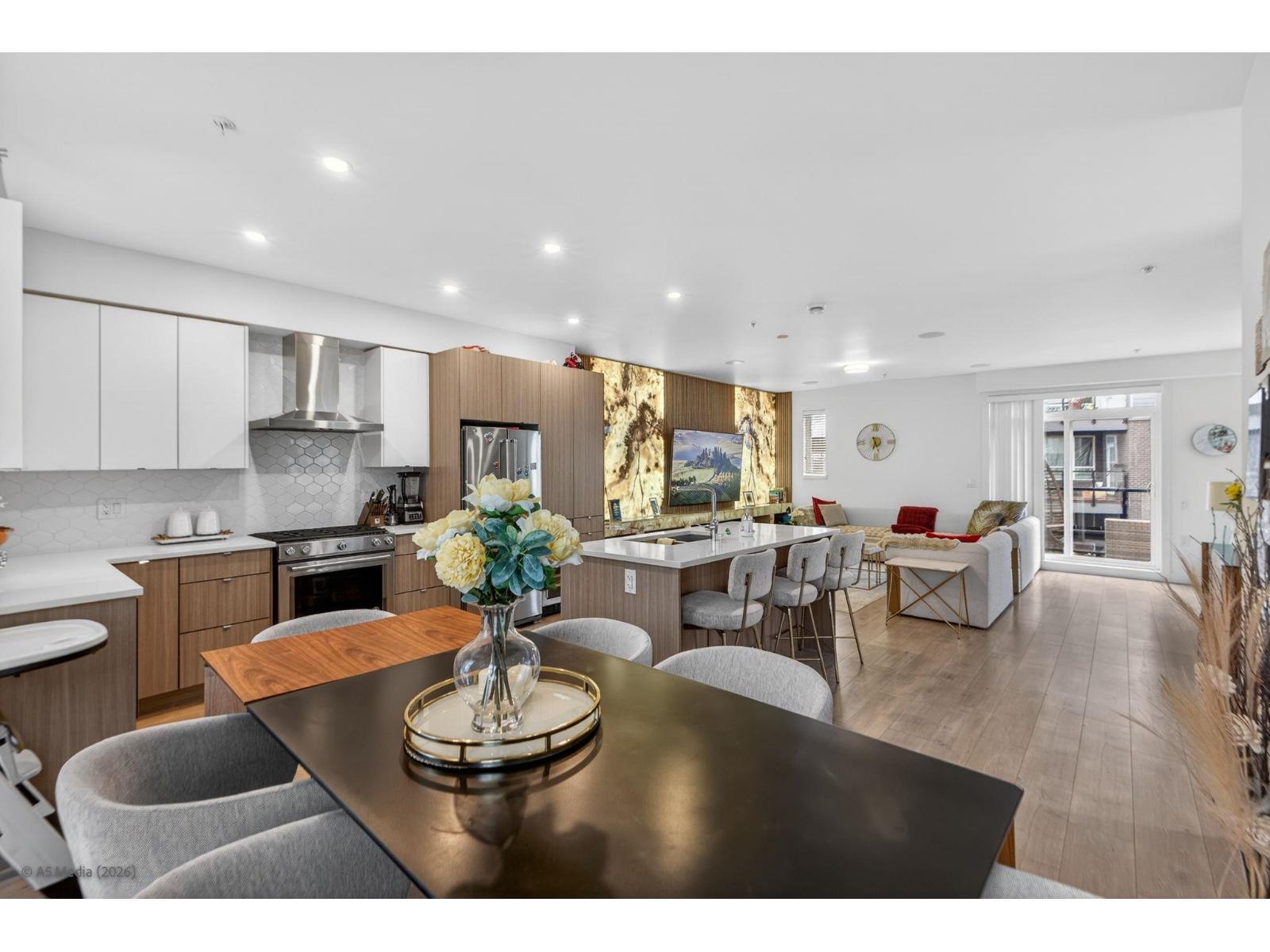 103 7947 209 STREET, Langley