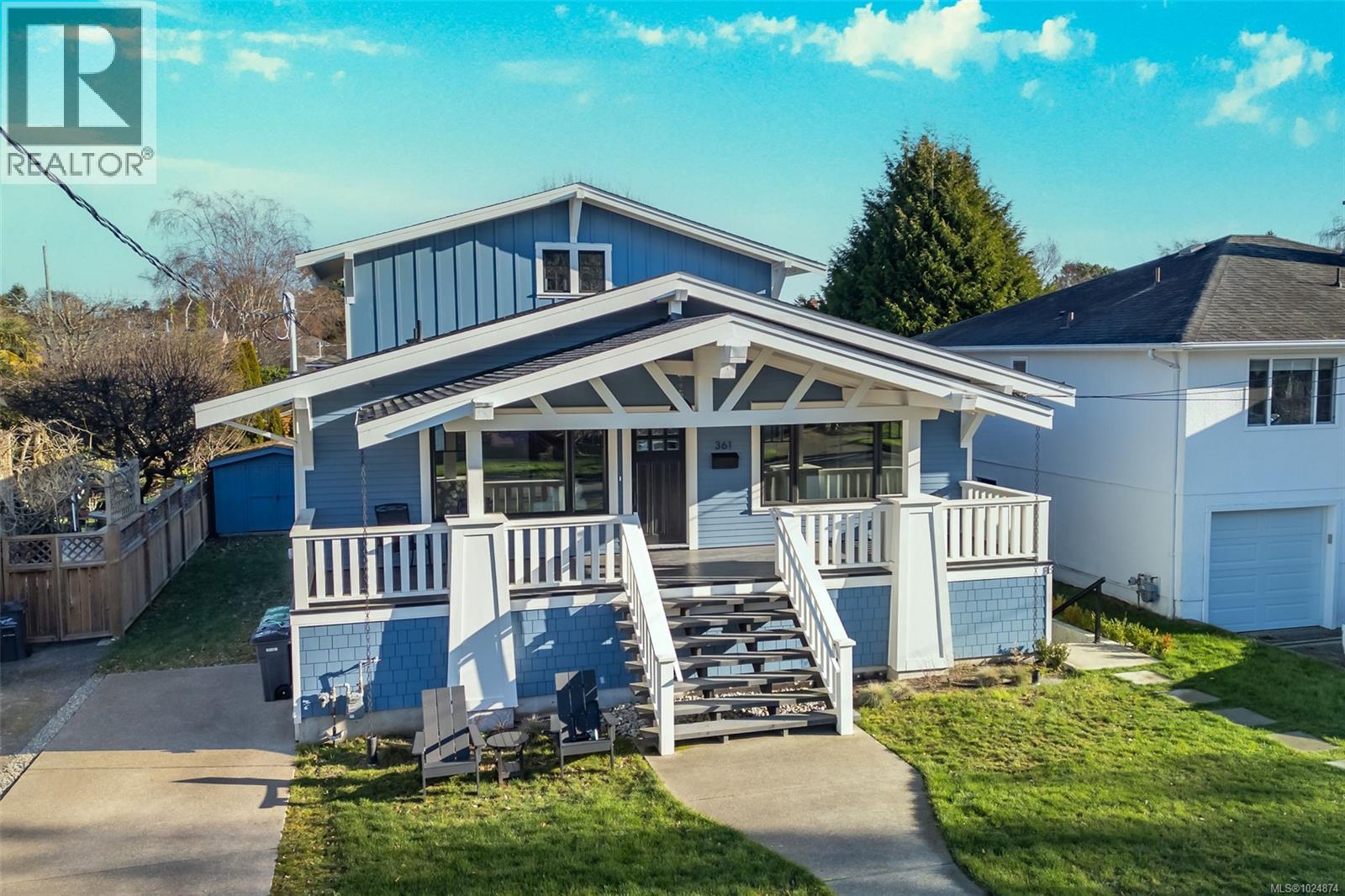 361 Arnold Avenue, Victoria