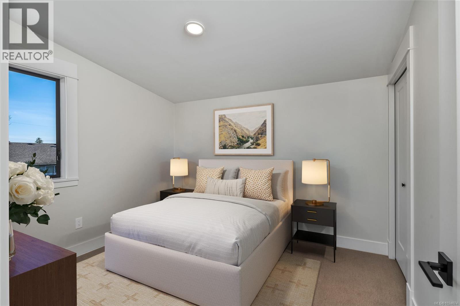  361 Arnold Avenue, Victoria