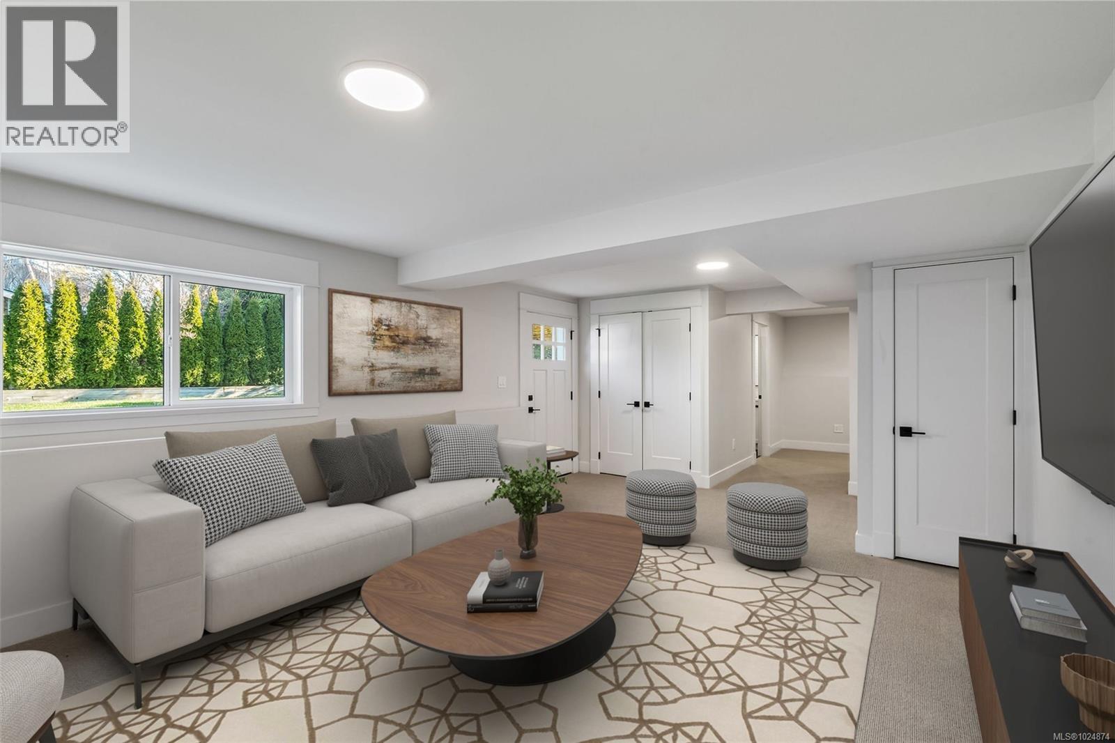  361 Arnold Avenue, Victoria