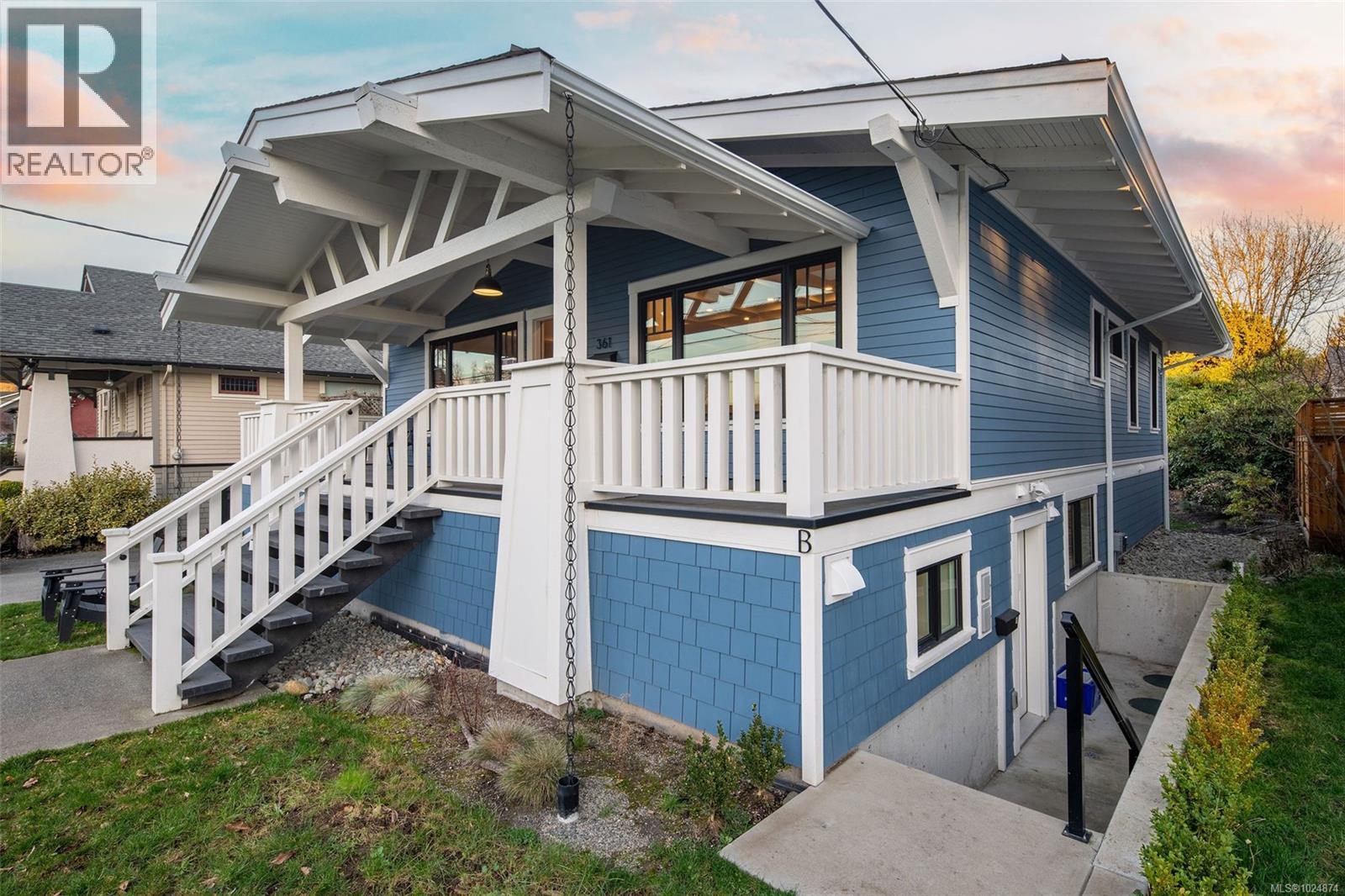  361 Arnold Avenue, Victoria