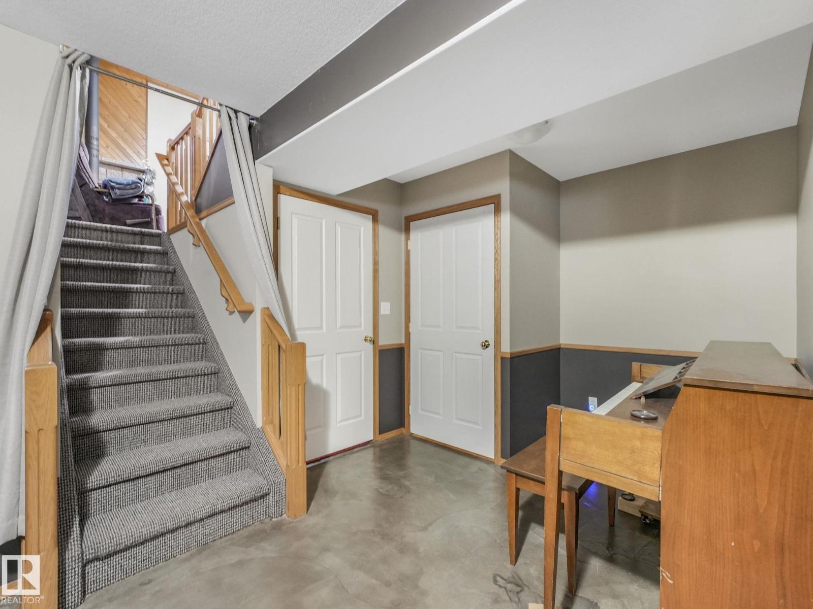 #73 23020 TWP ROAD 522, Rural Strathcona County