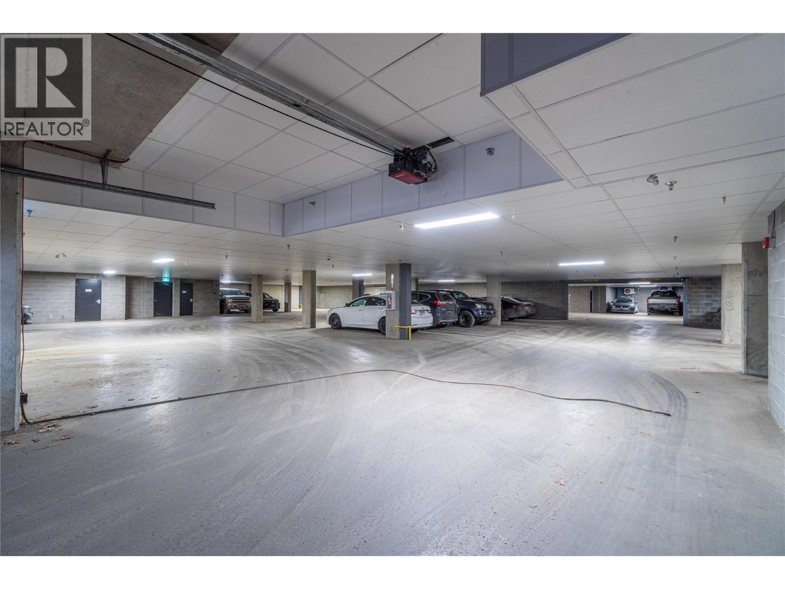 106 765 McGill Road, Kamloops