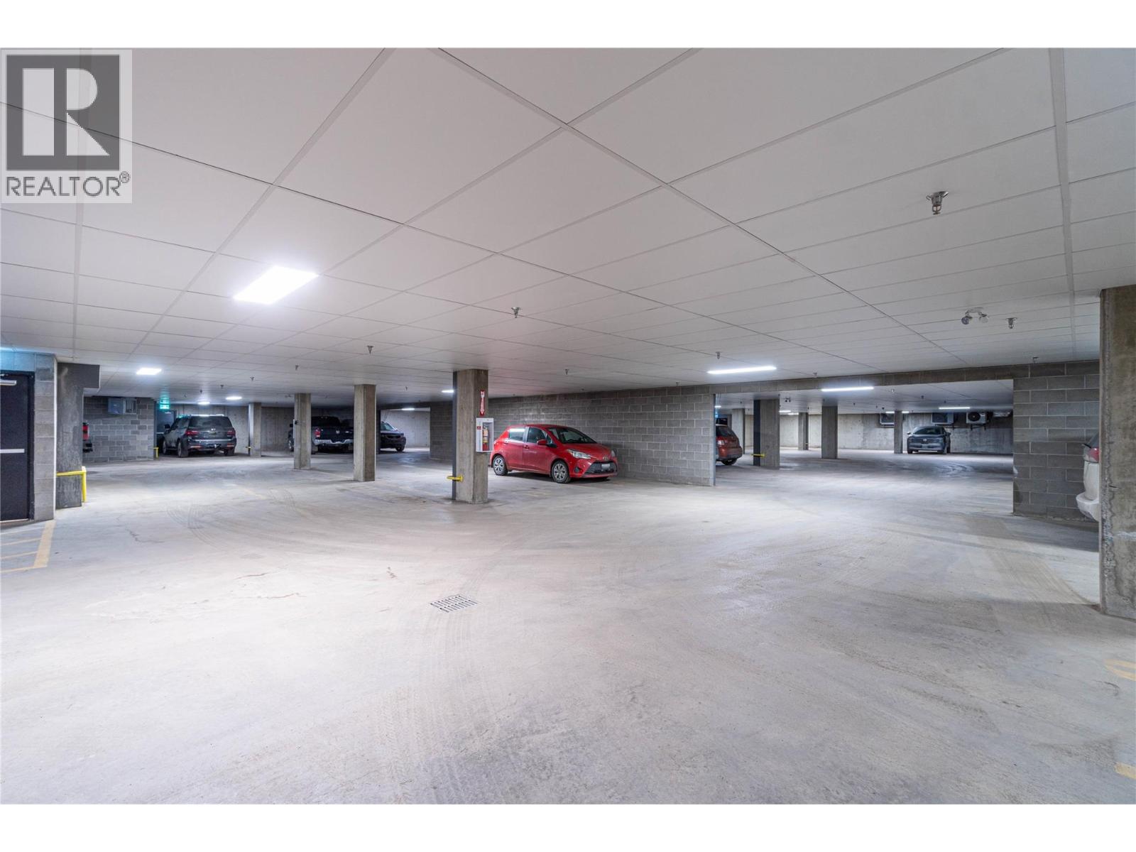 106 765 McGill Road, Kamloops