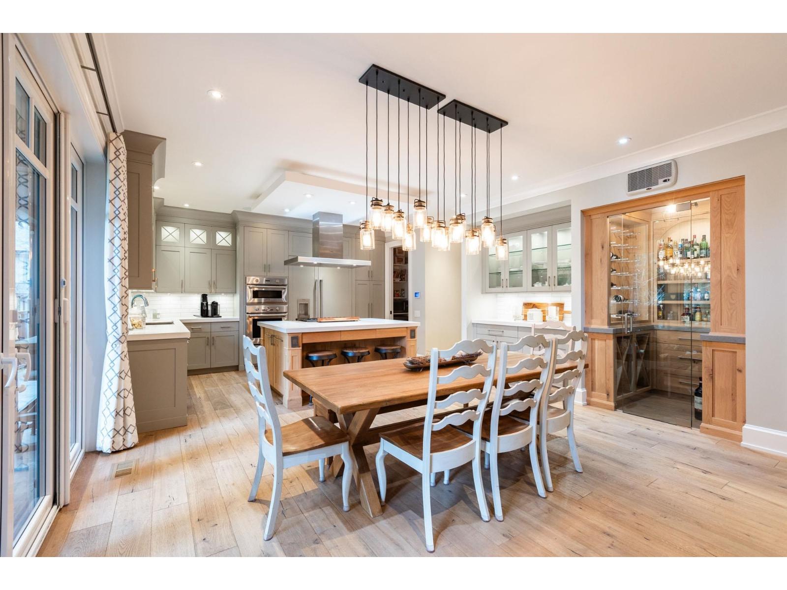 2615 DOGWOOD DRIVE, Surrey