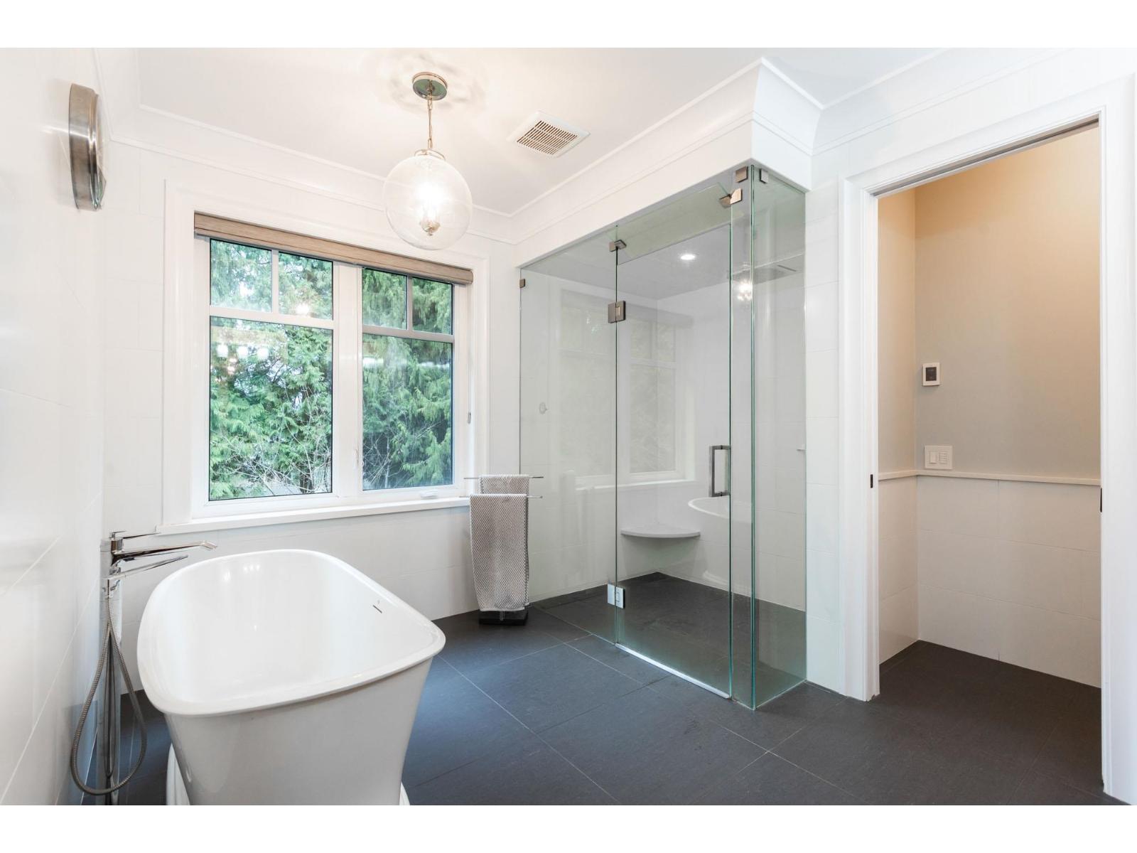 2615 DOGWOOD DRIVE, Surrey