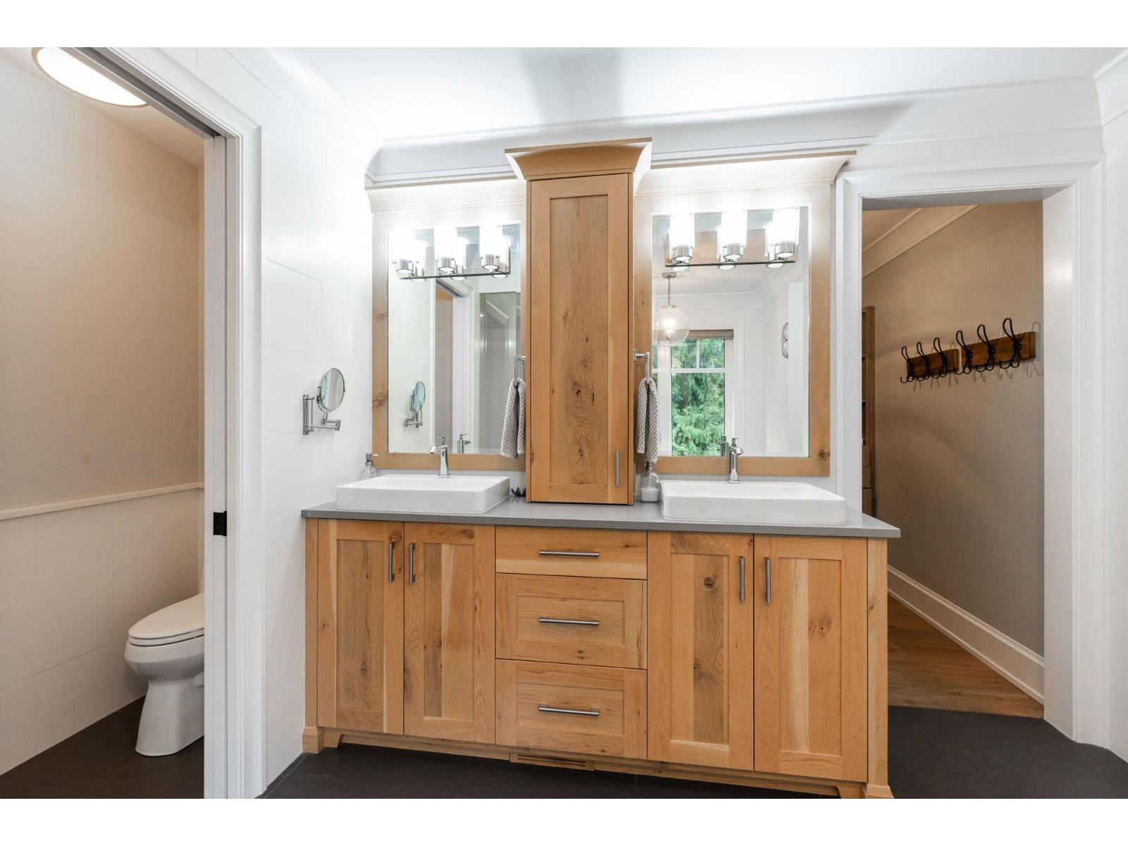 2615 DOGWOOD DRIVE, Surrey