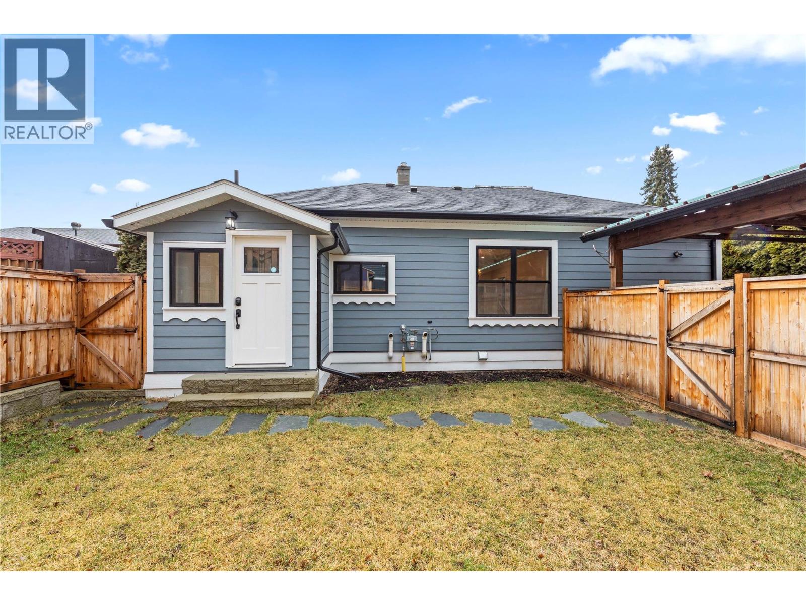  550 6 Street, Salmon Arm