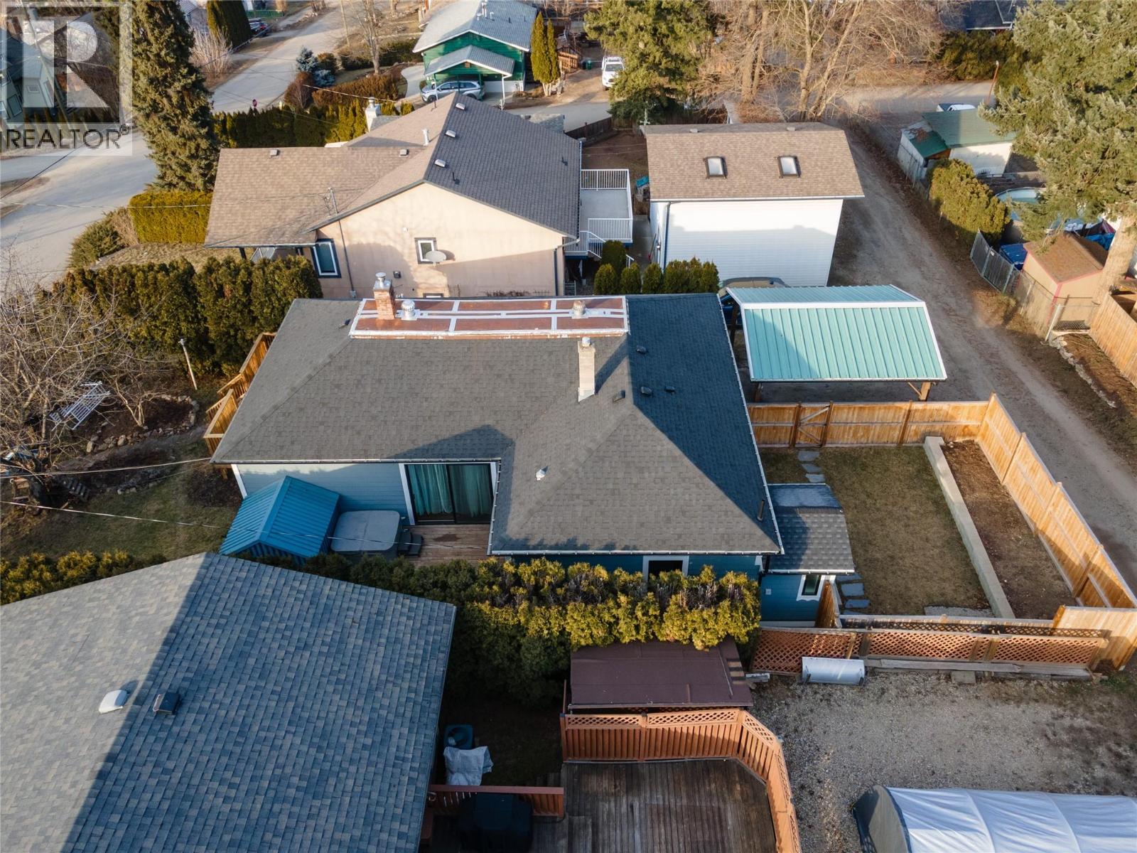  550 6 Street, Salmon Arm