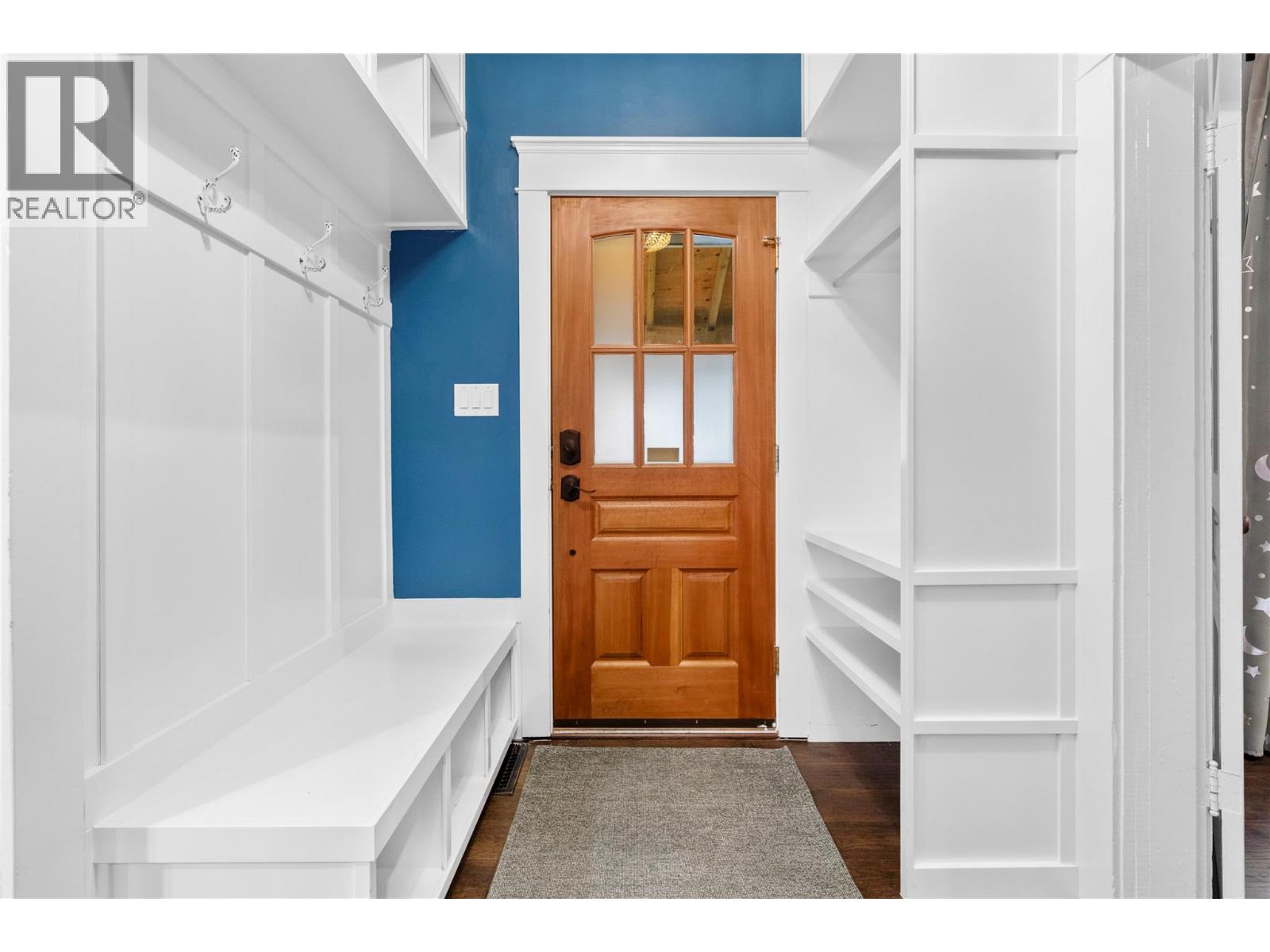  550 6 Street, Salmon Arm