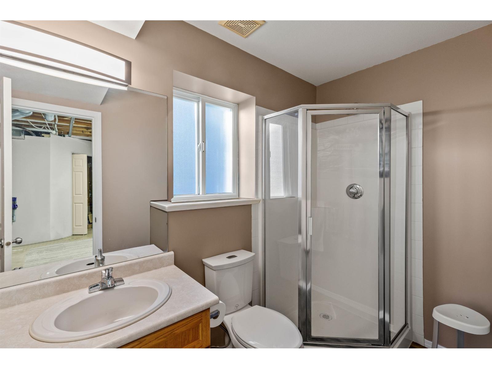 32976 HAWTHORNE AVENUE, Mission