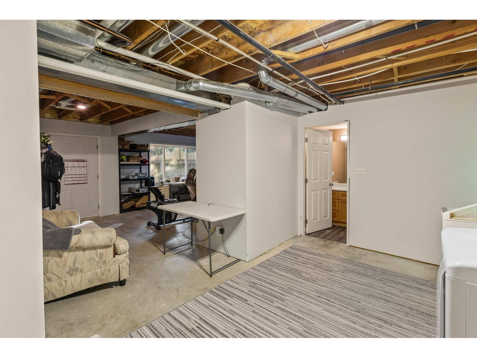 32976 HAWTHORNE AVENUE, Mission