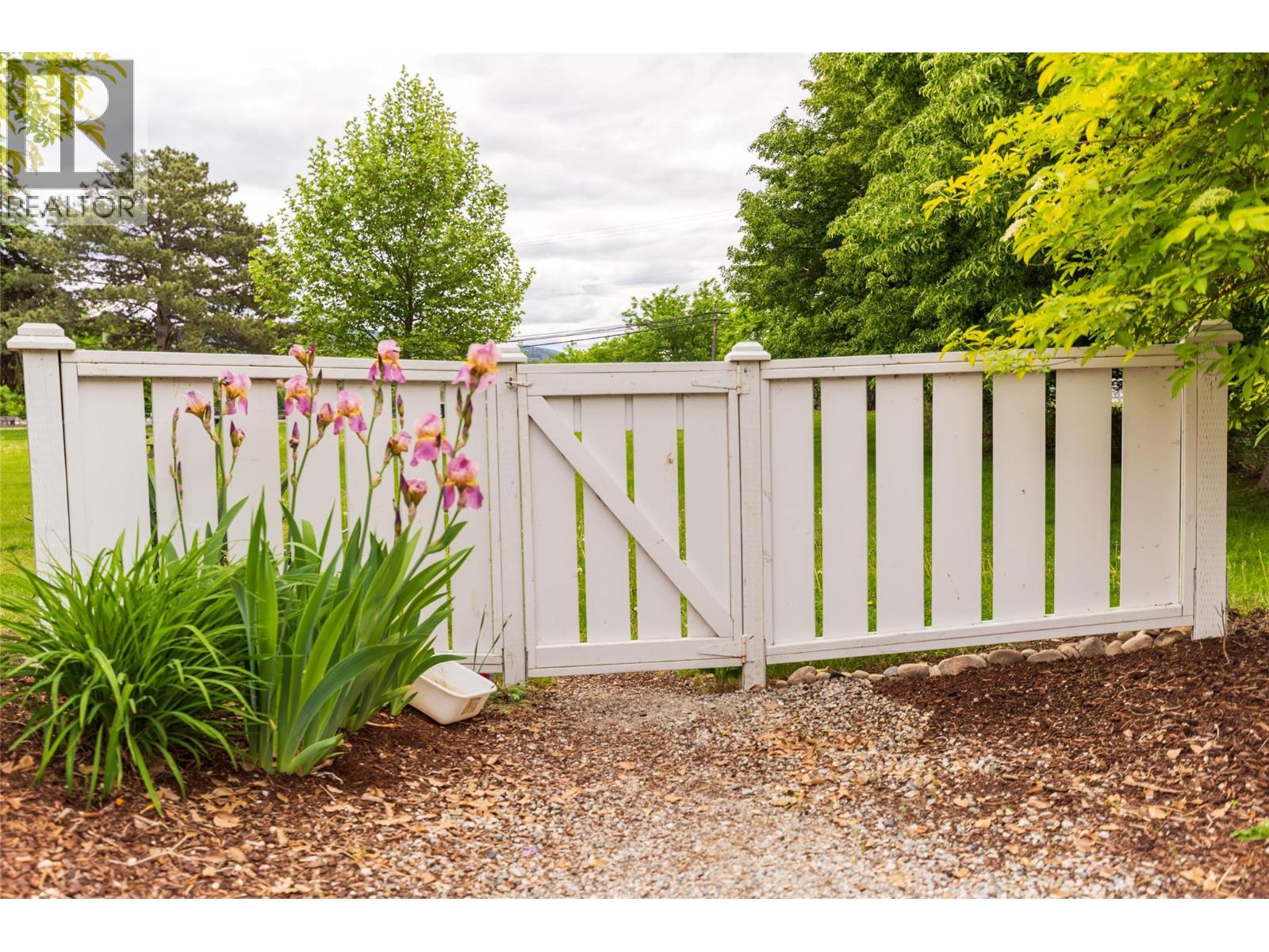 337 MCKINNEY Road Unit# 111, Oliver