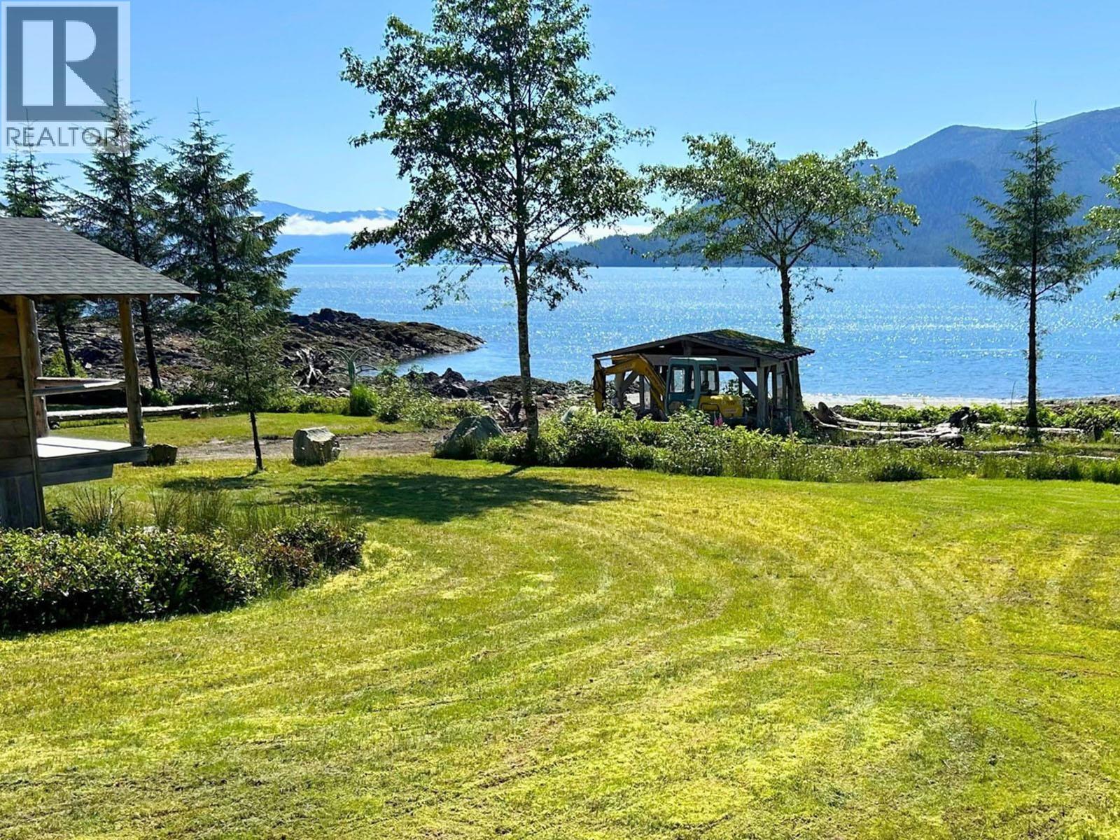 DL 2200 OONA RIVER AVENUE - 1
