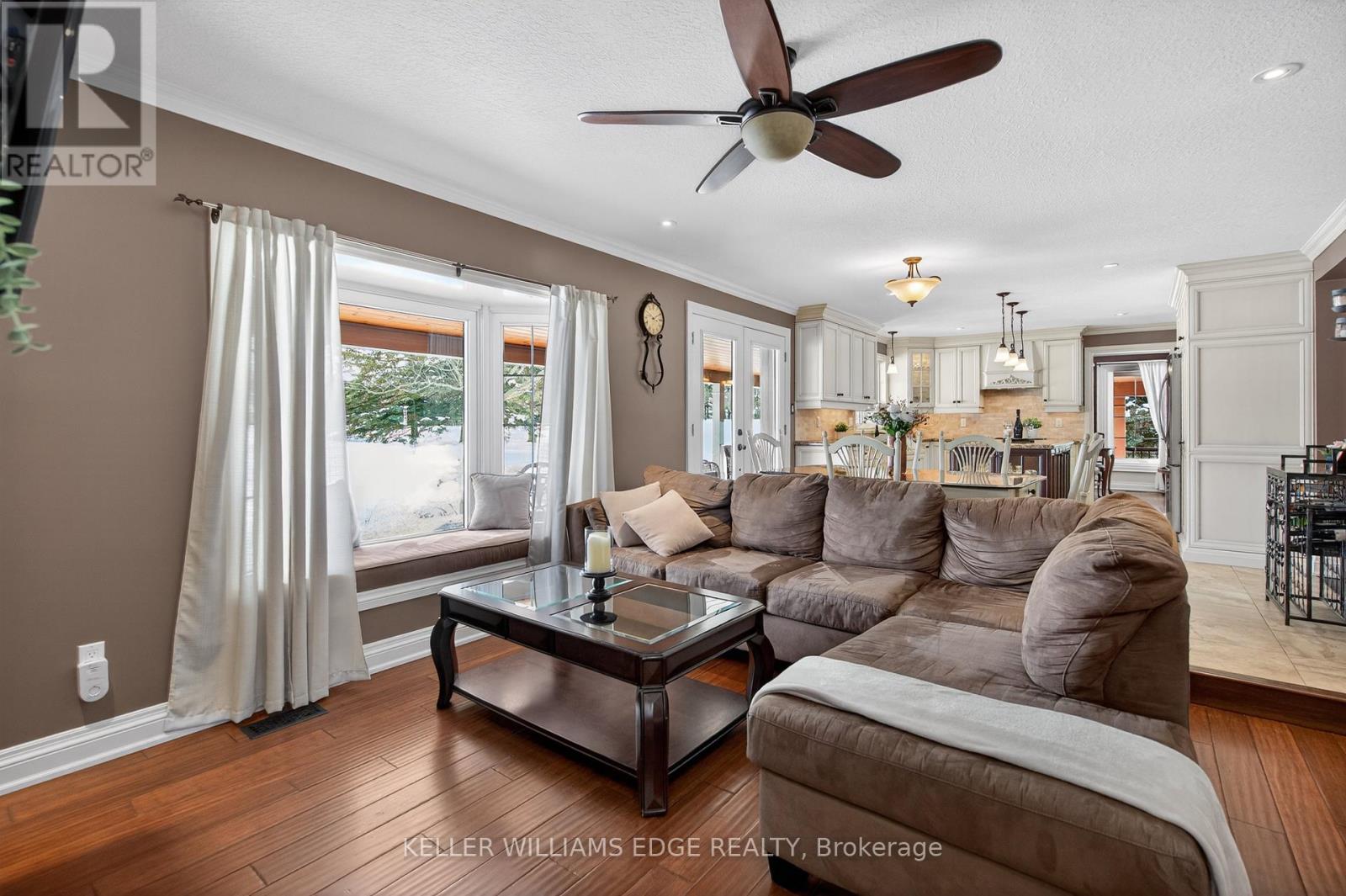 2264 BRITANNIA ROAD - 16