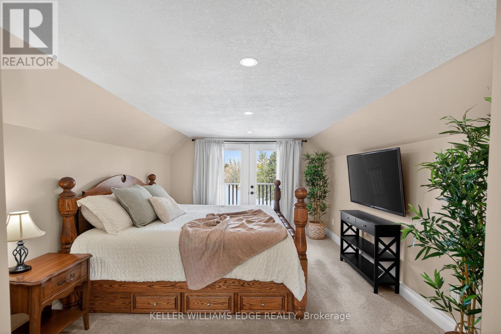 2264 BRITANNIA ROAD - 18