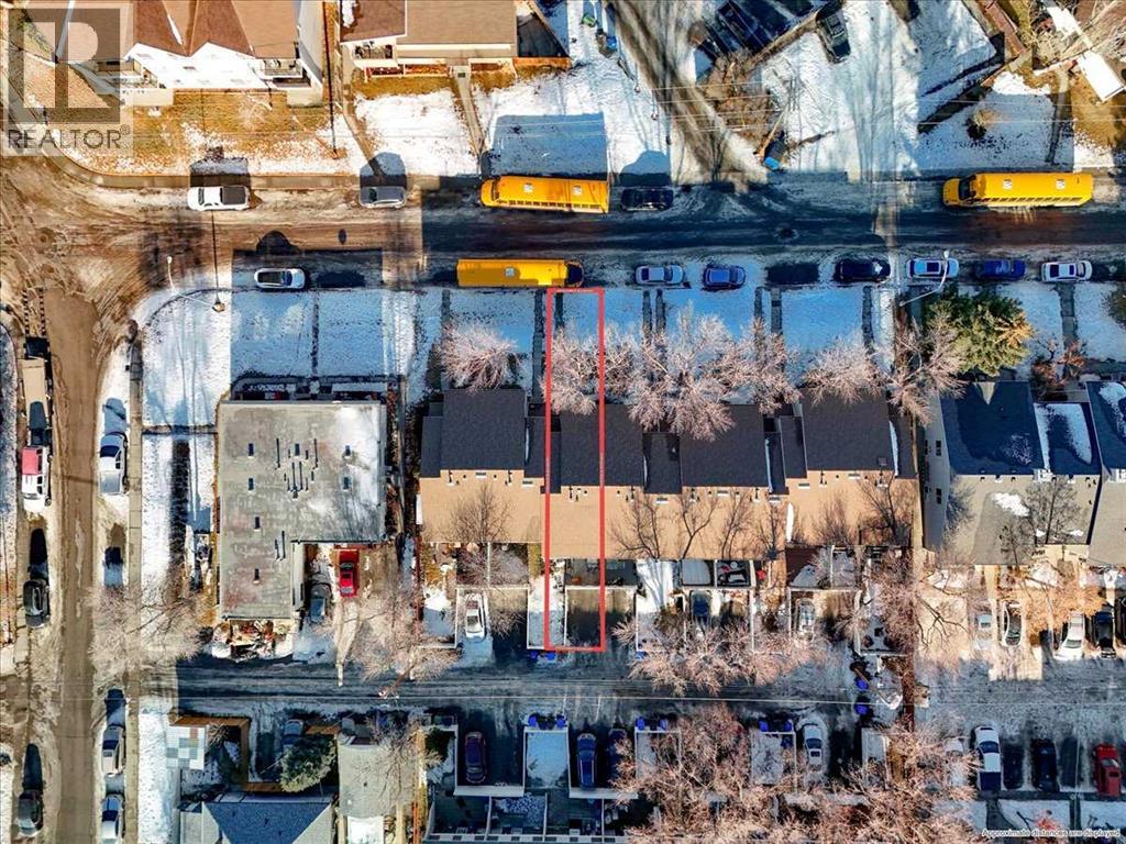 Single Family House for Sale in    Avenue NW Bowness Calgary 