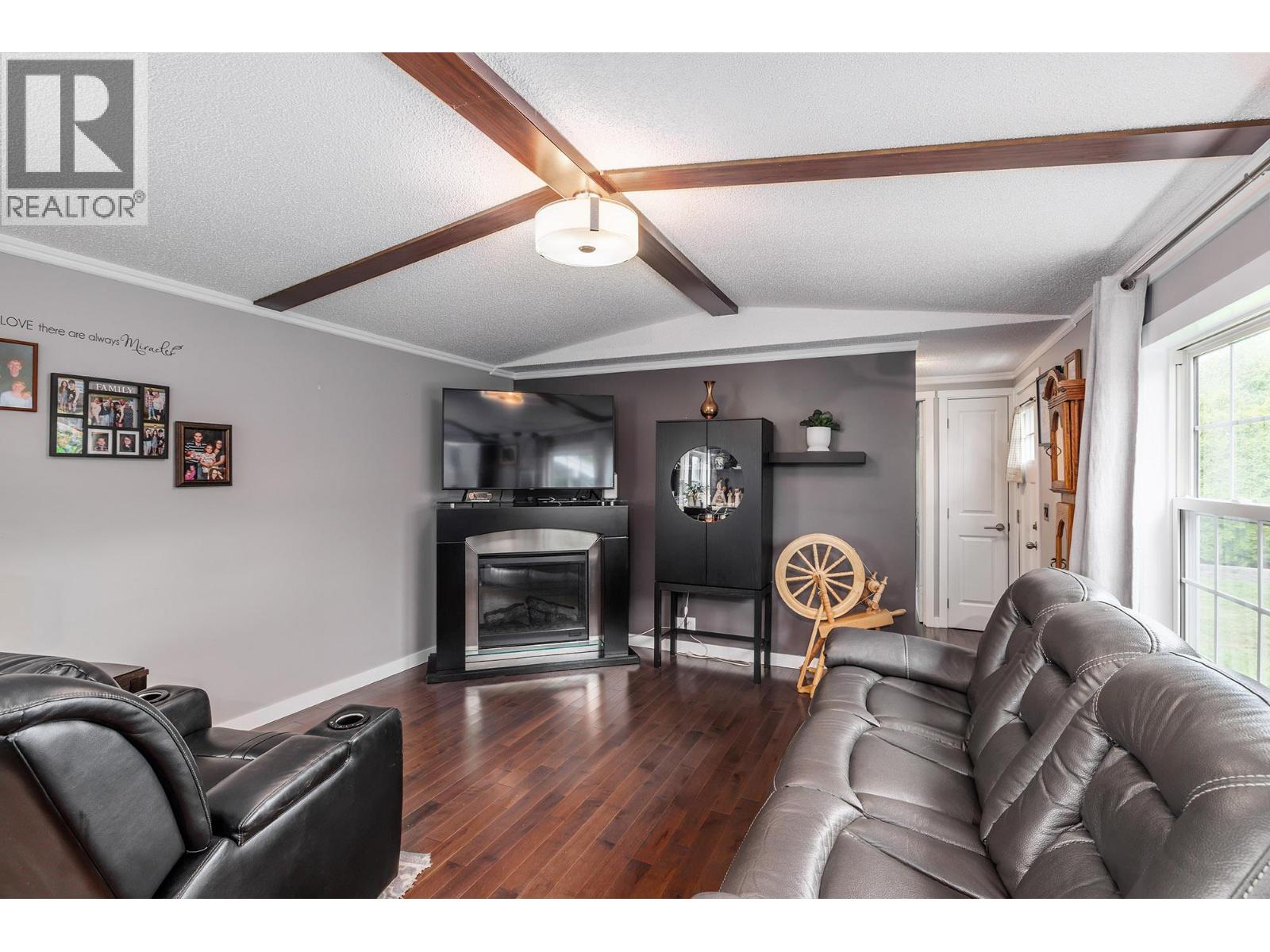 70 3381 Village Green Way, Westbank