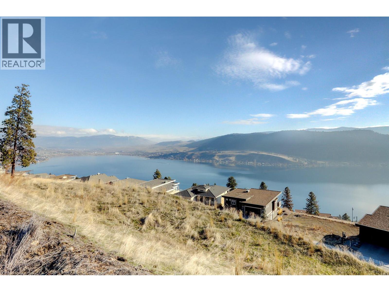  8944 Hampshire Crescent, Vernon