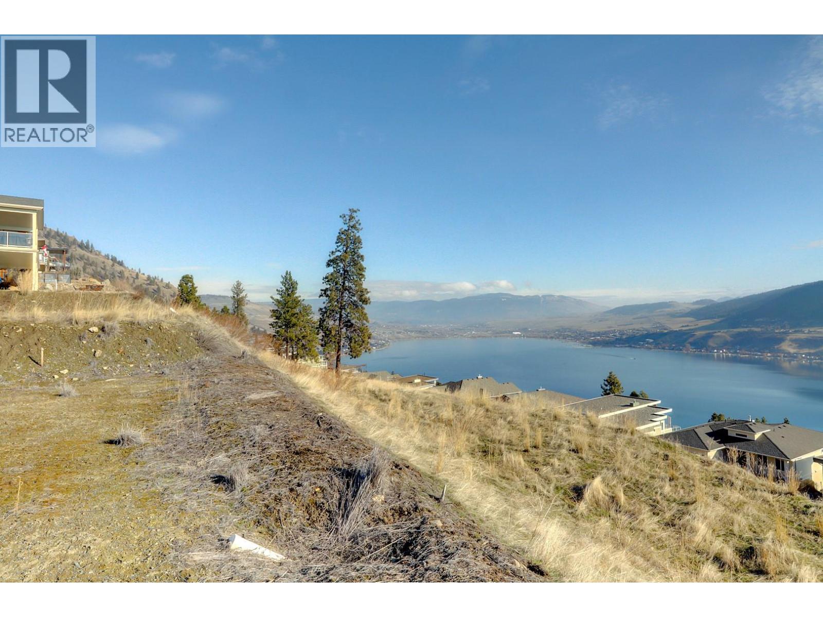  8944 Hampshire Crescent, Vernon