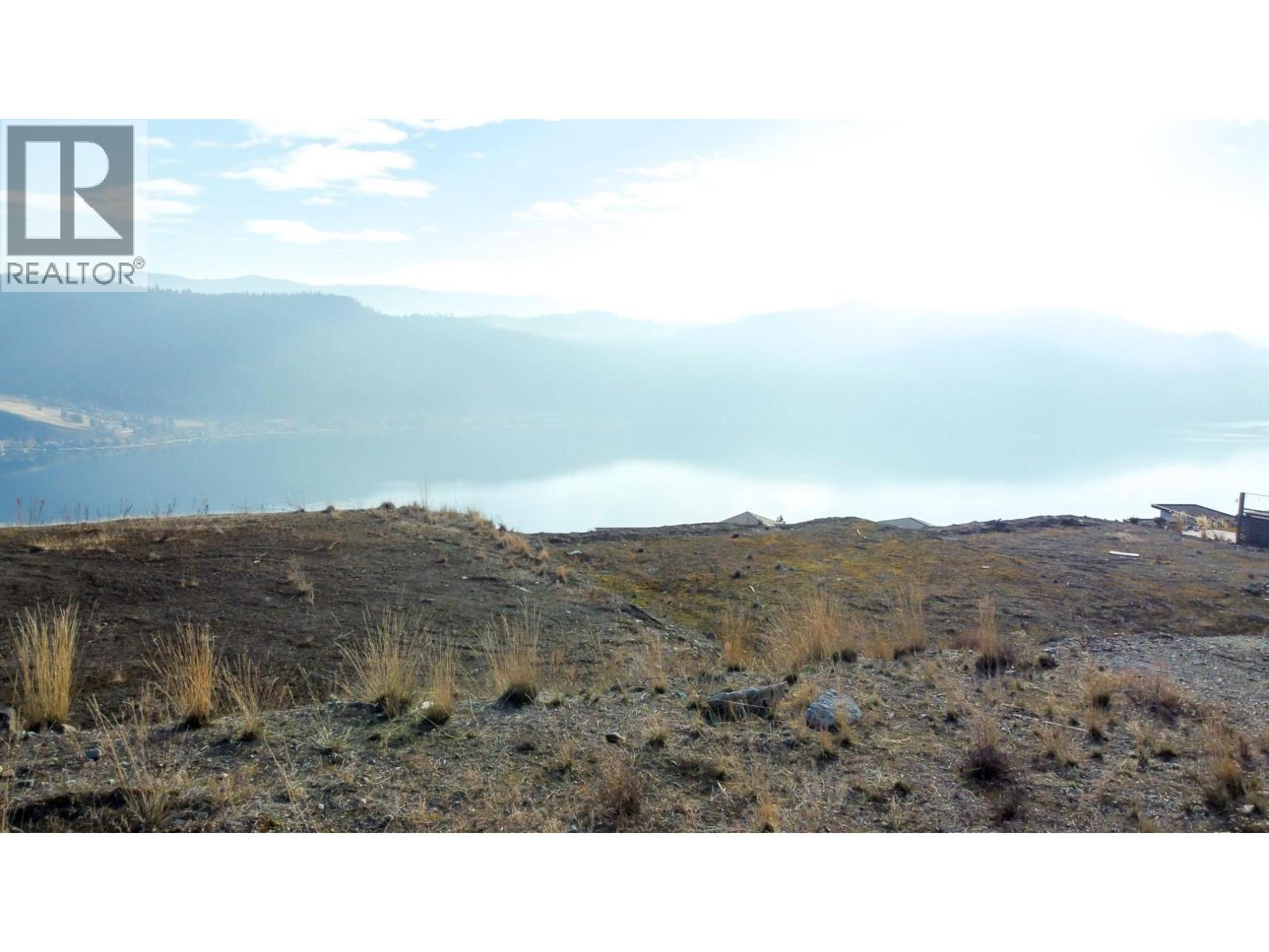  8944 Hampshire Crescent, Vernon