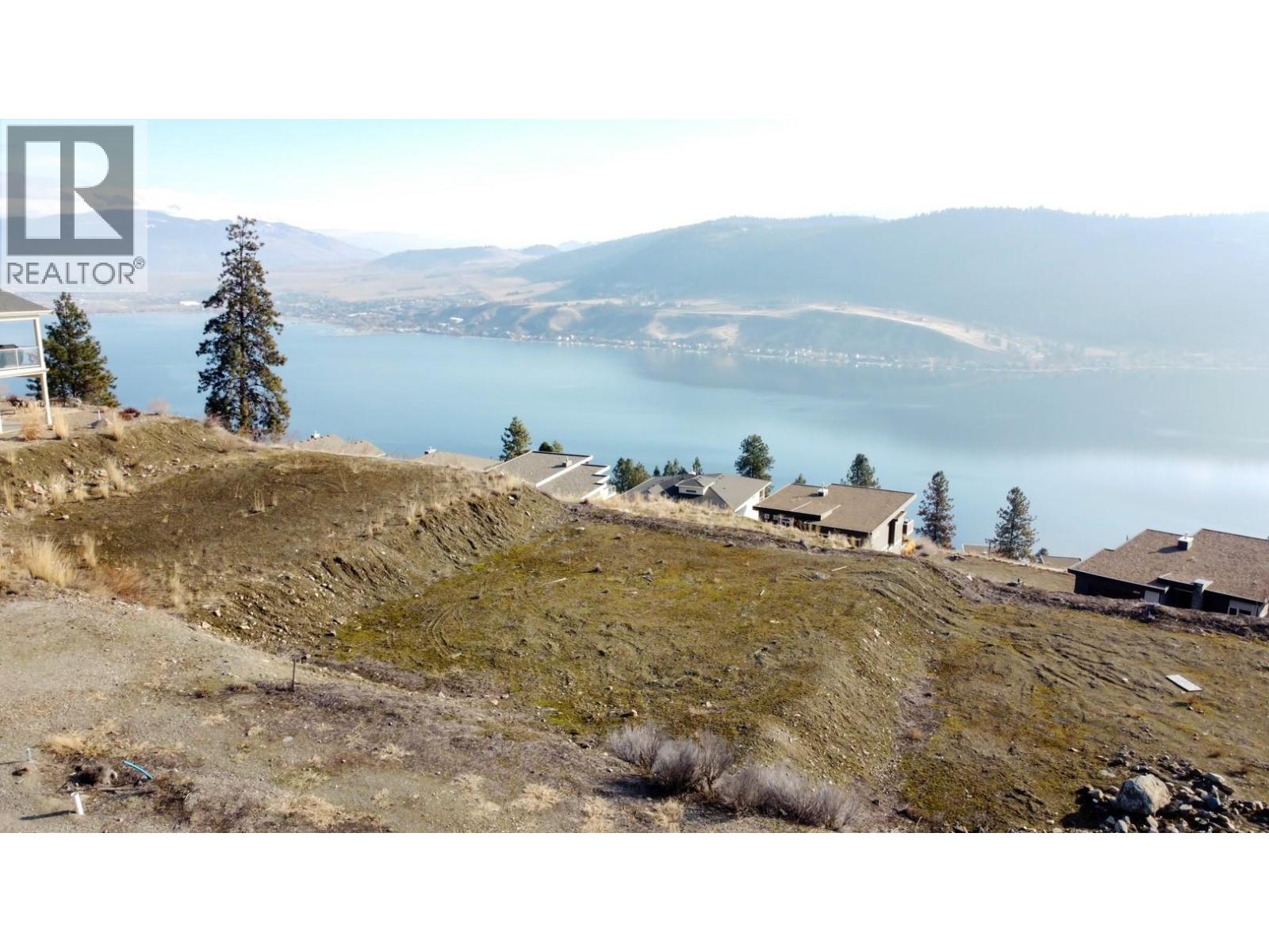  8944 Hampshire Crescent, Vernon