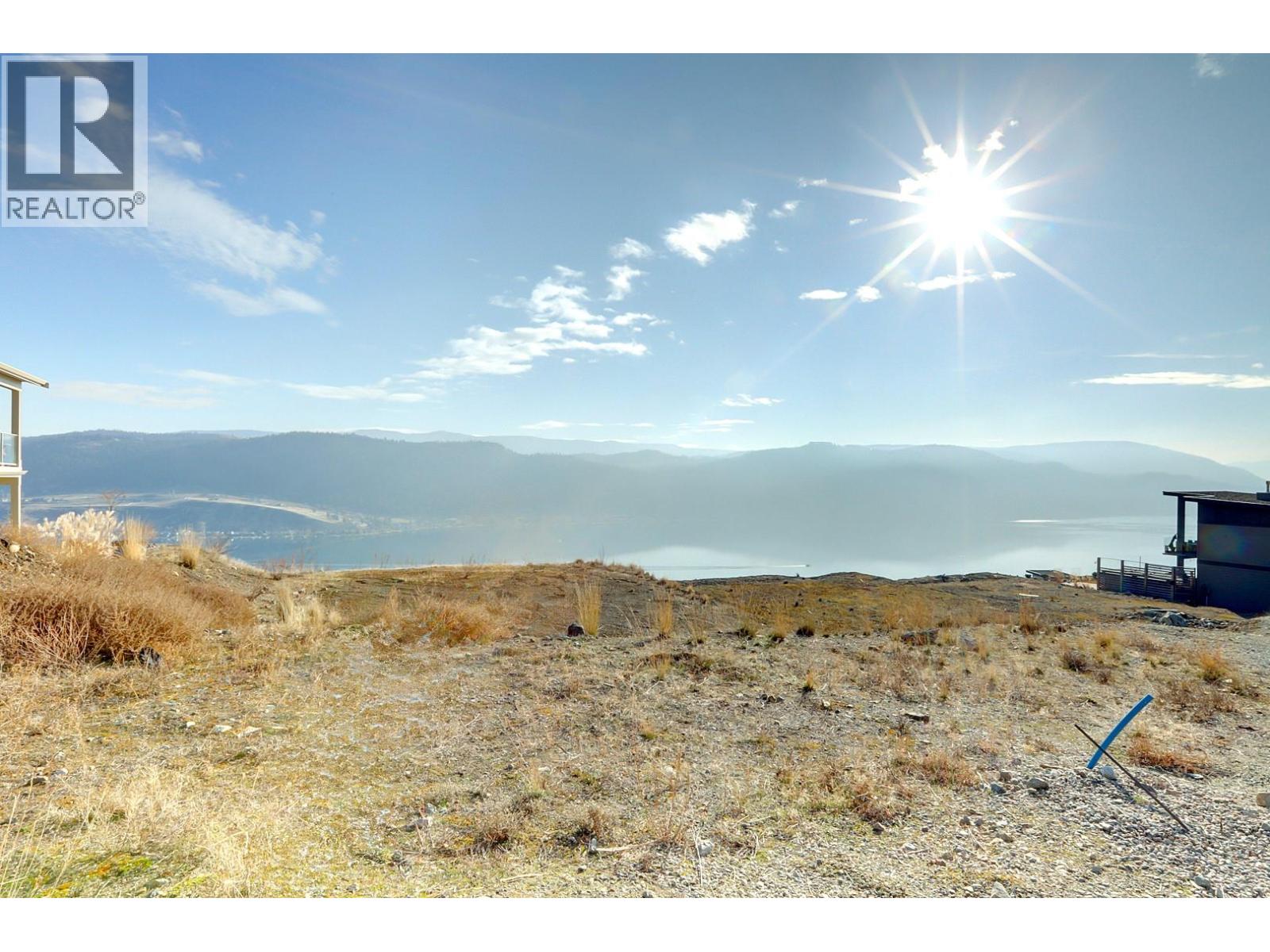  8944 Hampshire Crescent, Vernon