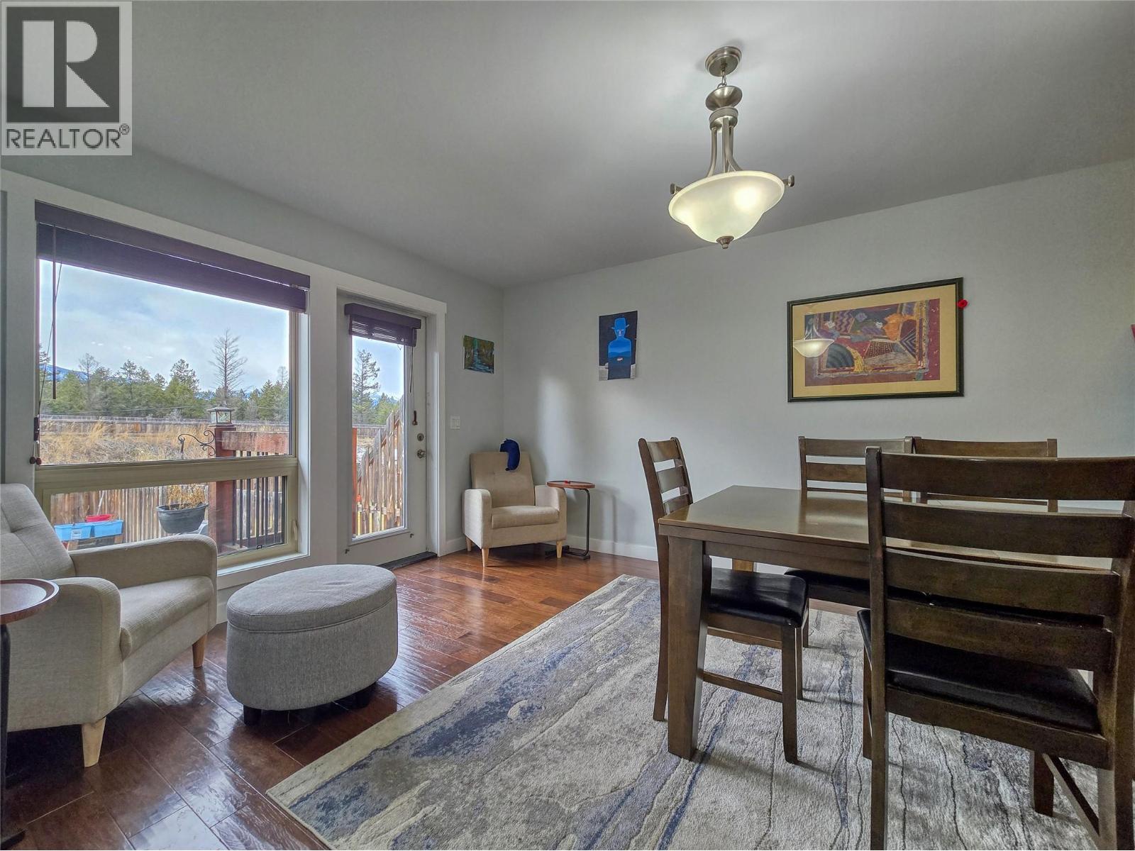 989 Swansea View Road Unit# 15, Windermere