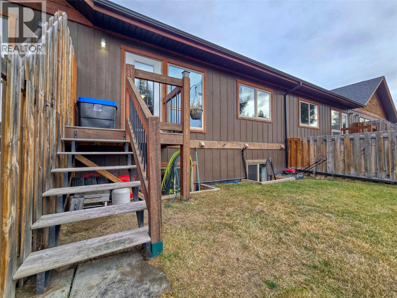 989 Swansea View Road Unit# 15, Windermere