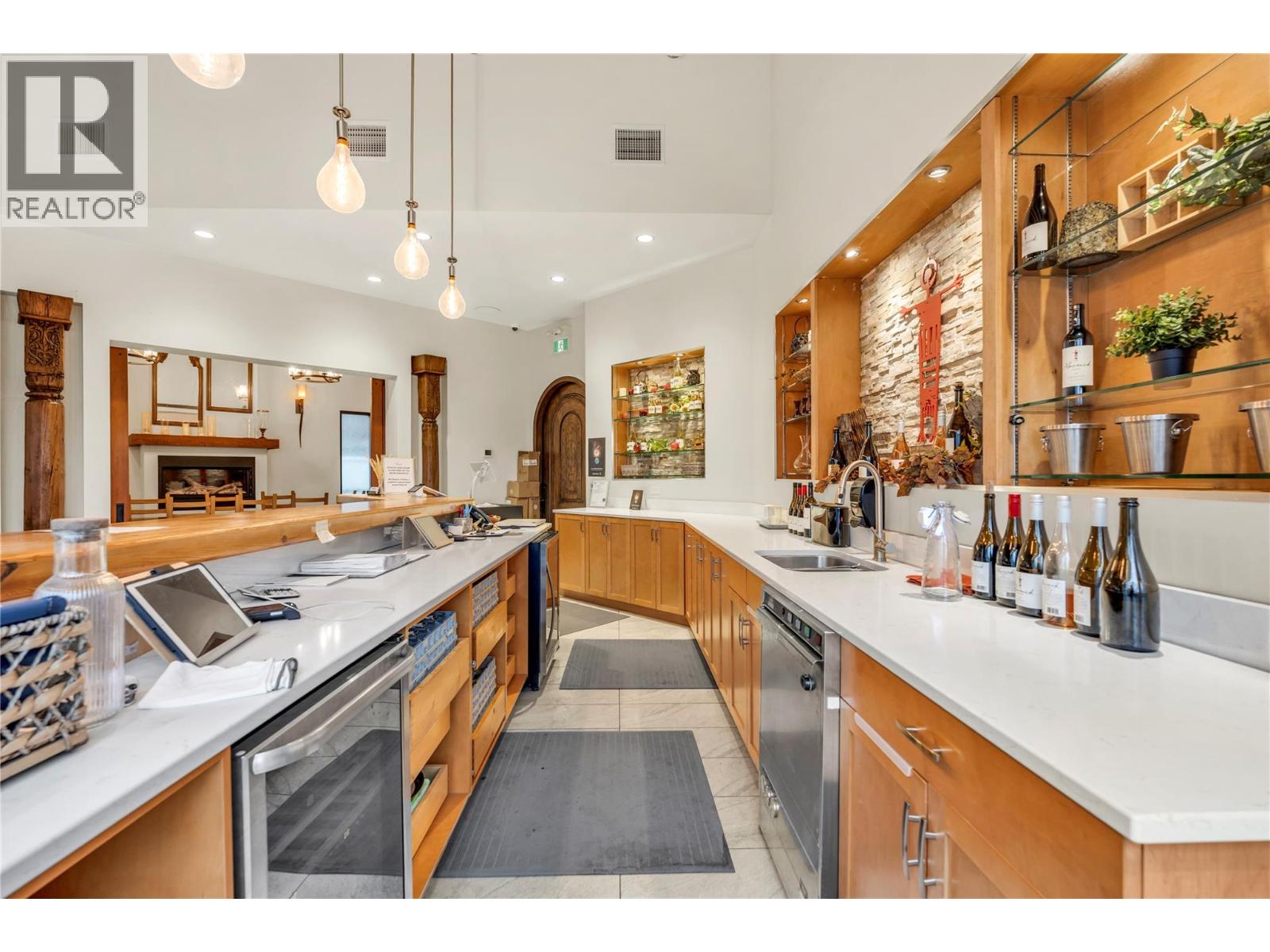  3974 Hwy 97 Highway, Oliver