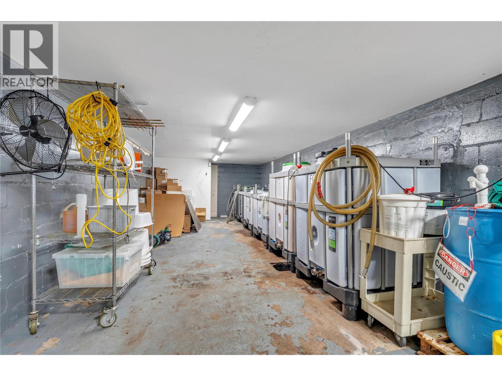  3974 Hwy 97 Highway, Oliver